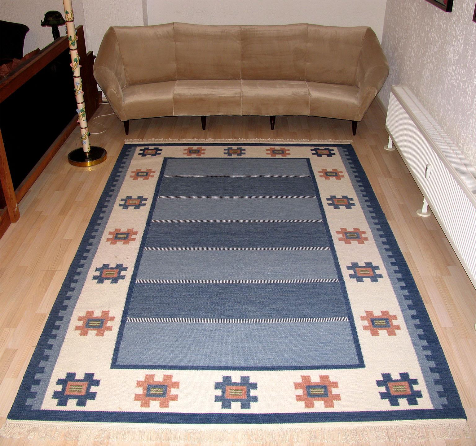 Hand-Woven Mid-Century Modern Swedish Rolakan, Flat-Weave Kilim Rug