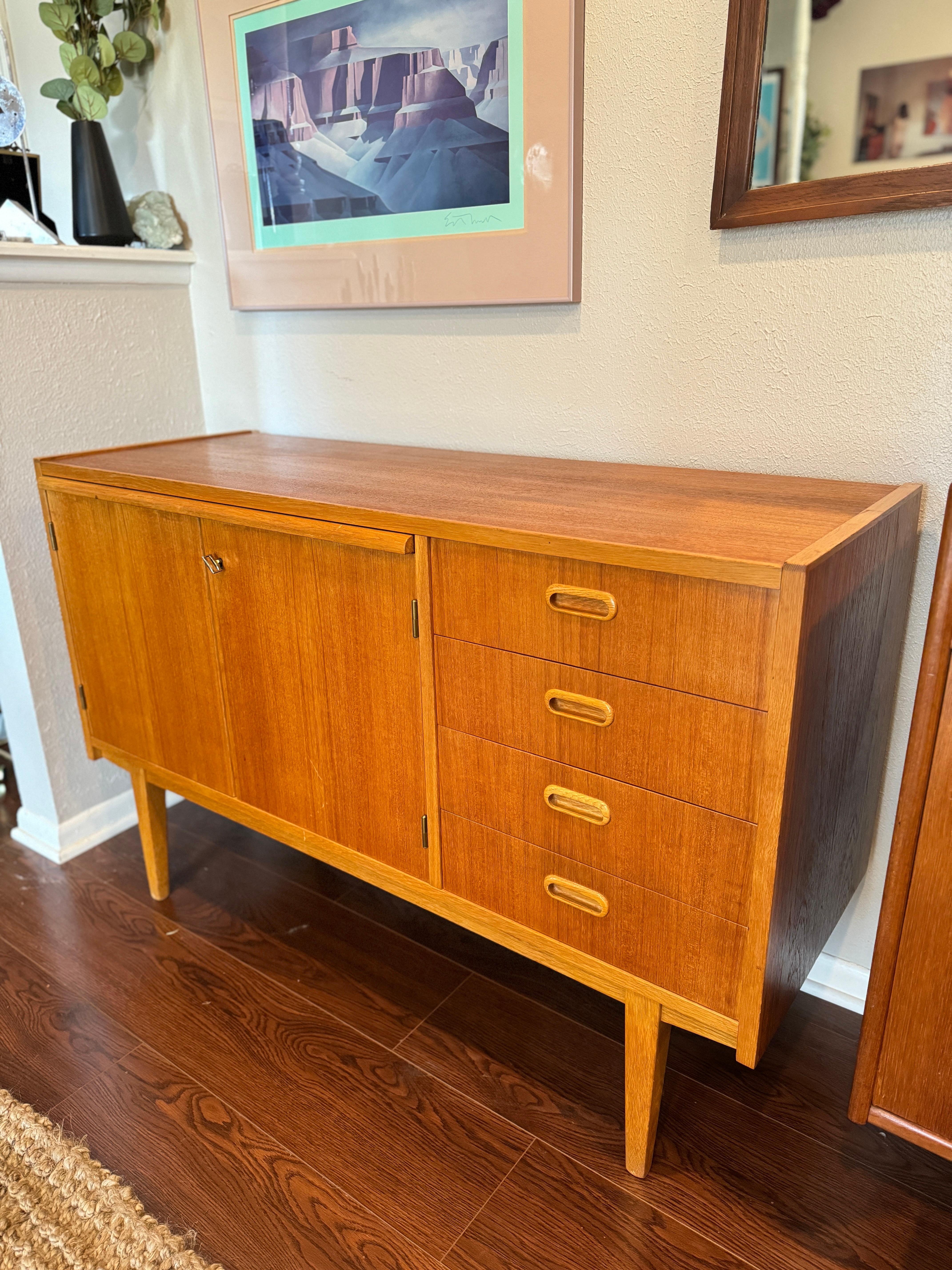Mid century modern Swedish teak sideboard with pull out desk area, circa 1960s For Sale 1