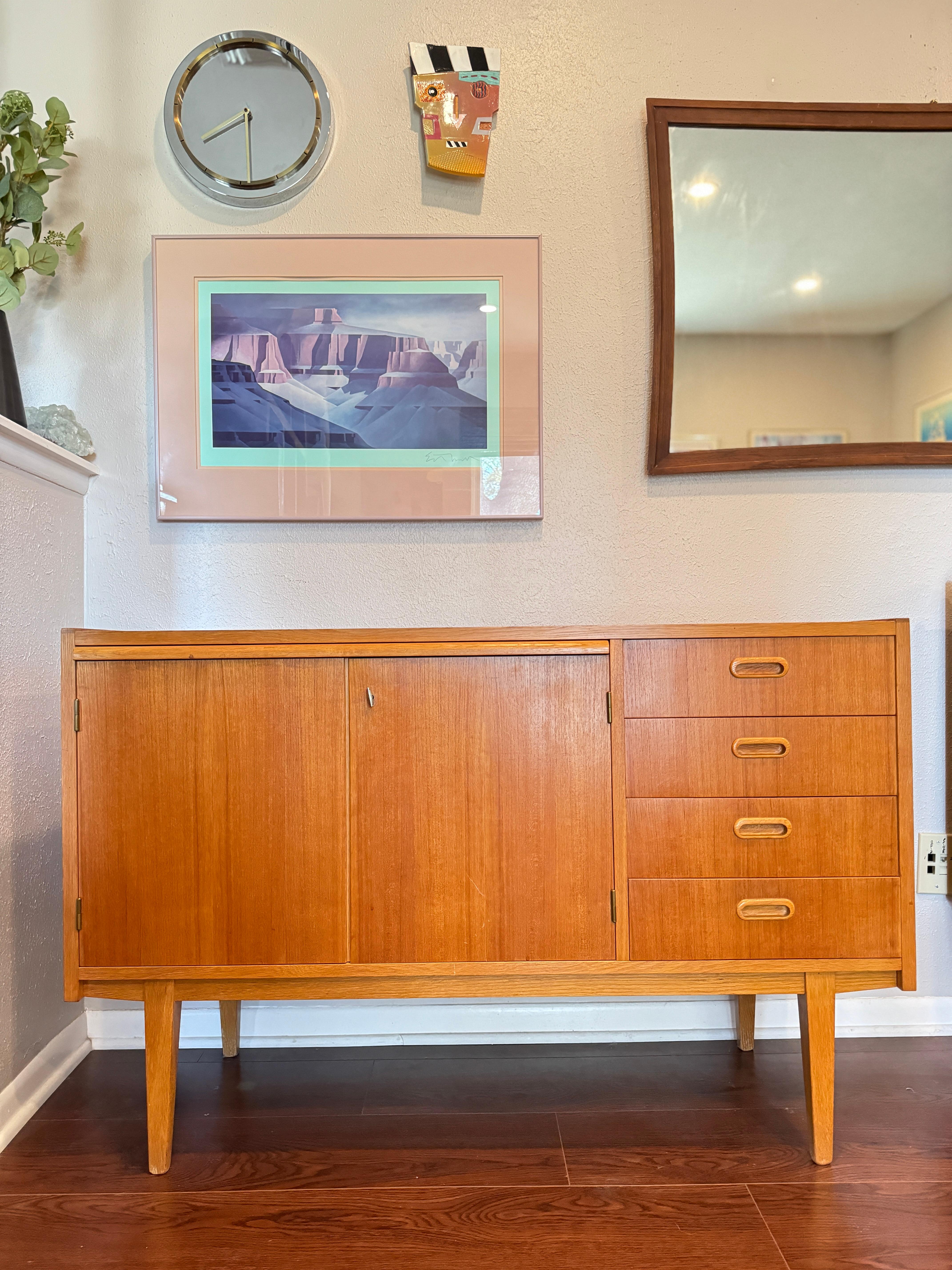Mid century modern Swedish teak sideboard with pull out desk area, circa 1960s For Sale 4
