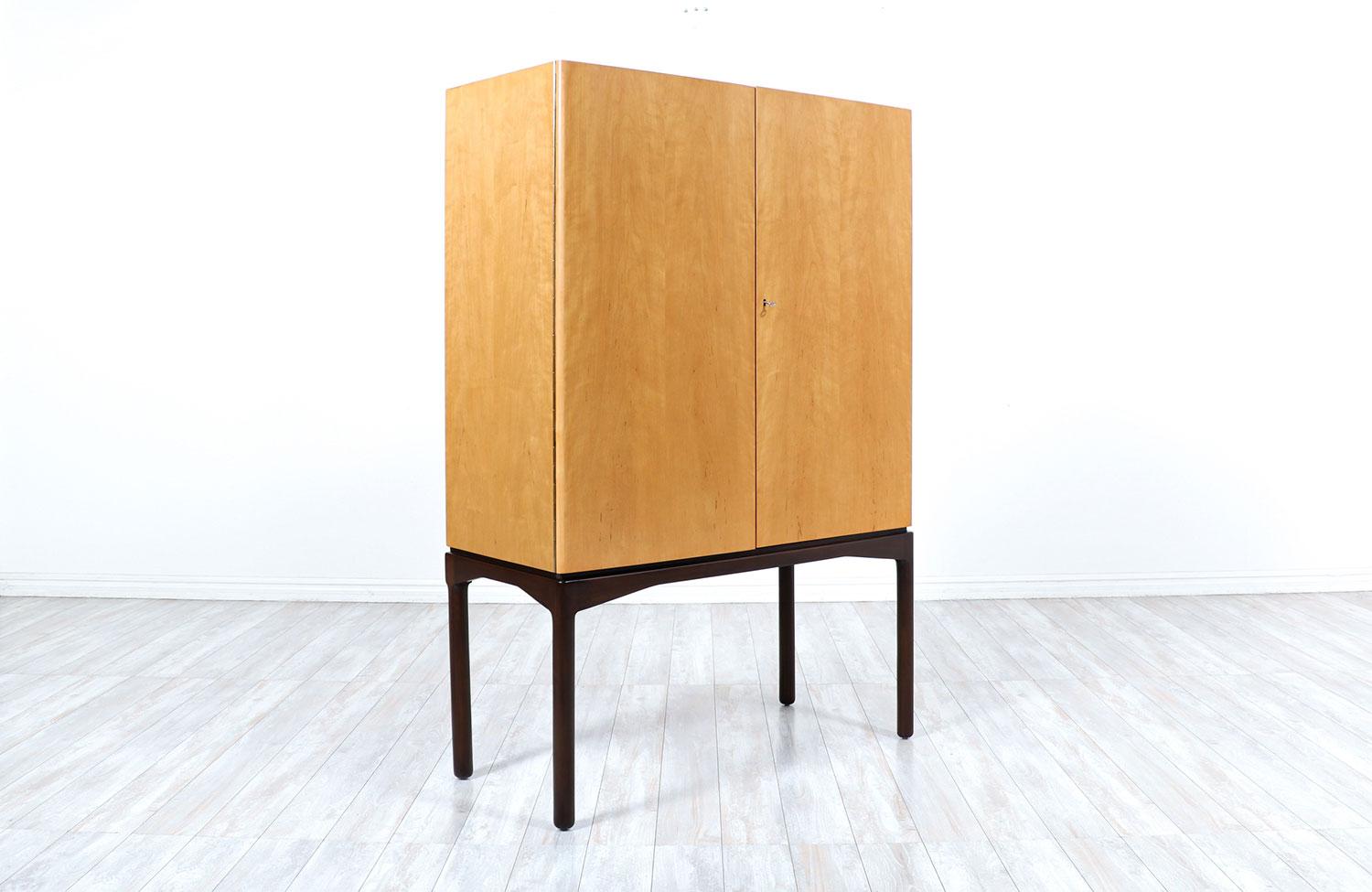 Mid-Century Modern Swedish Two-Tone Cabinet by Ferd Lundquist In Excellent Condition In Los Angeles, CA