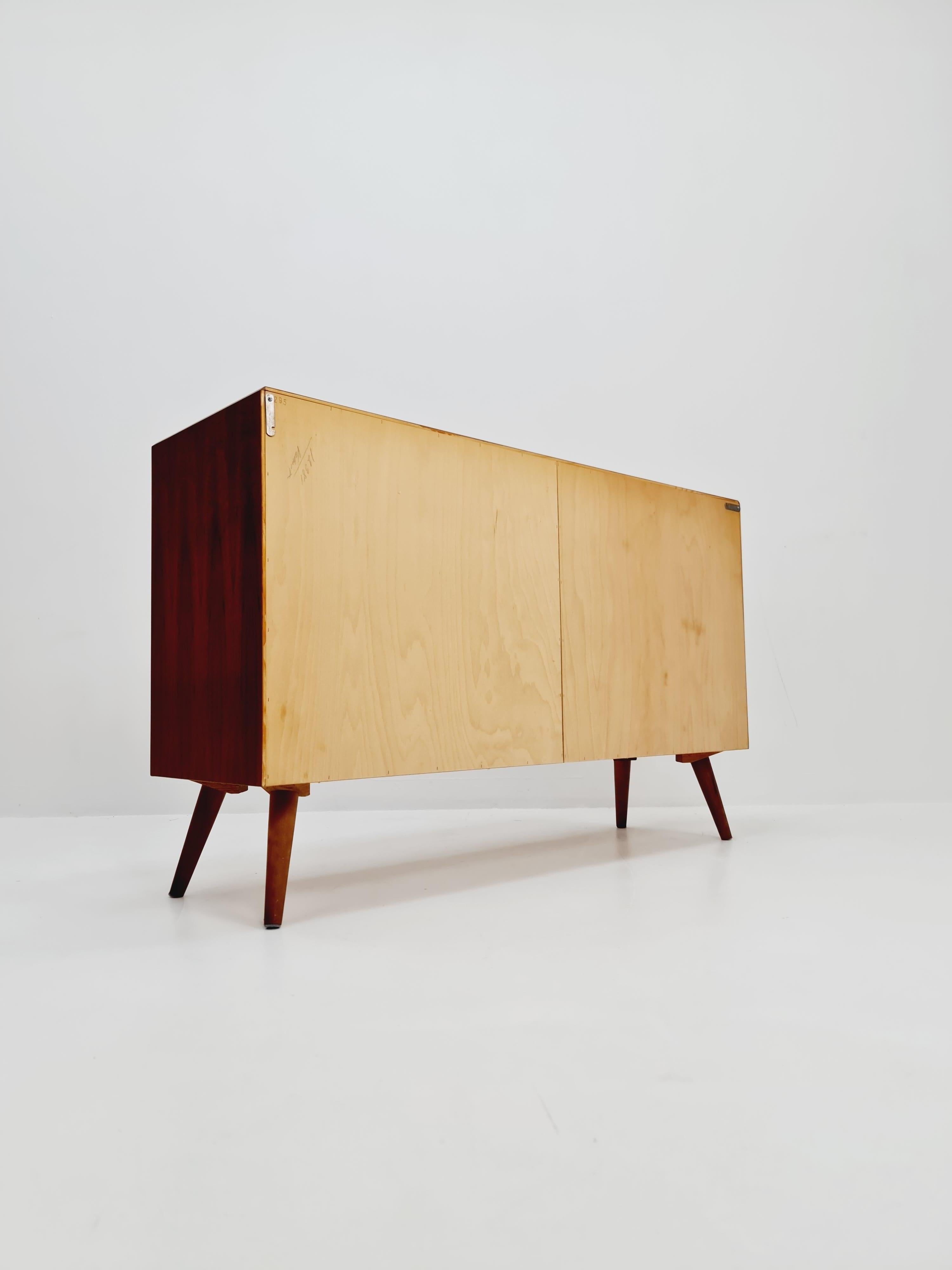 Mid Century Modern Swedish walnut sideboard by B. Fridhagen for Bodafors, 1964

Design by Bertil Fridhagen for Bodafors

Dimensions: 
40 D x 130 W x 82 H cm

It is in good vintage condition, however, as with all vintage items some minor wear marks