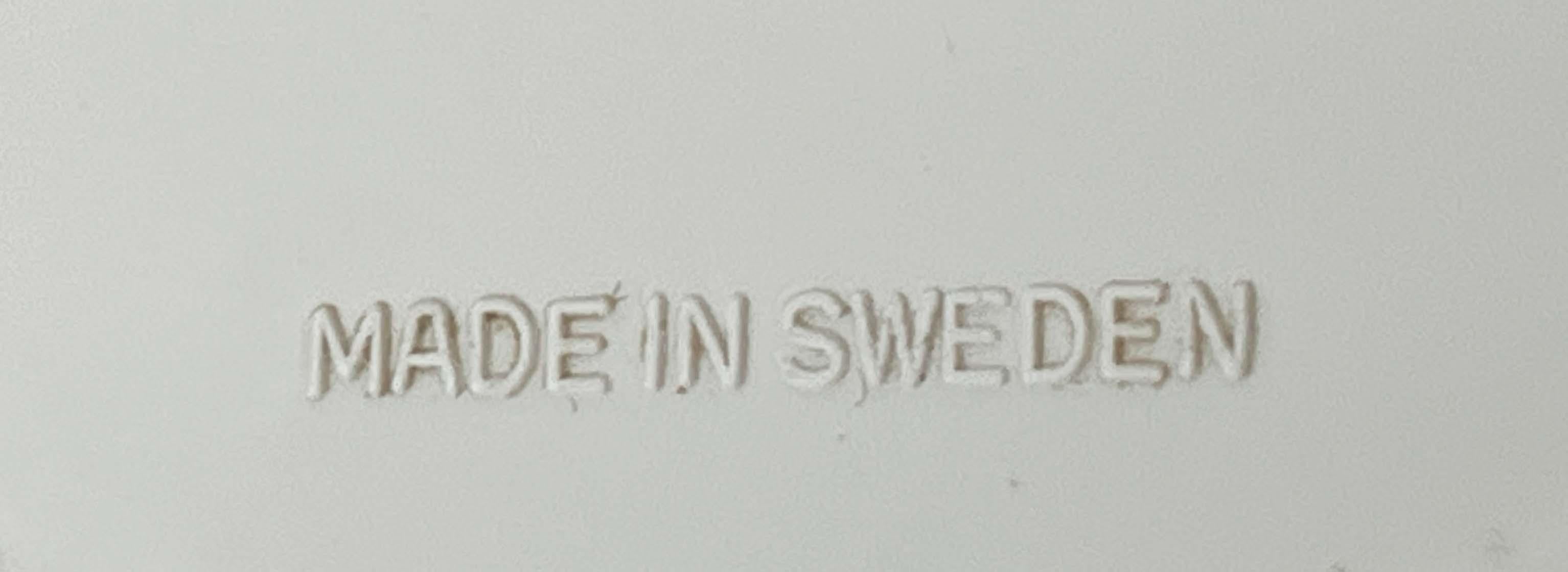 Posacenere svedese moderno di metà secolo in melamina bianca Gunnar Larson Gustavsberg, anni '60 in vendita 8