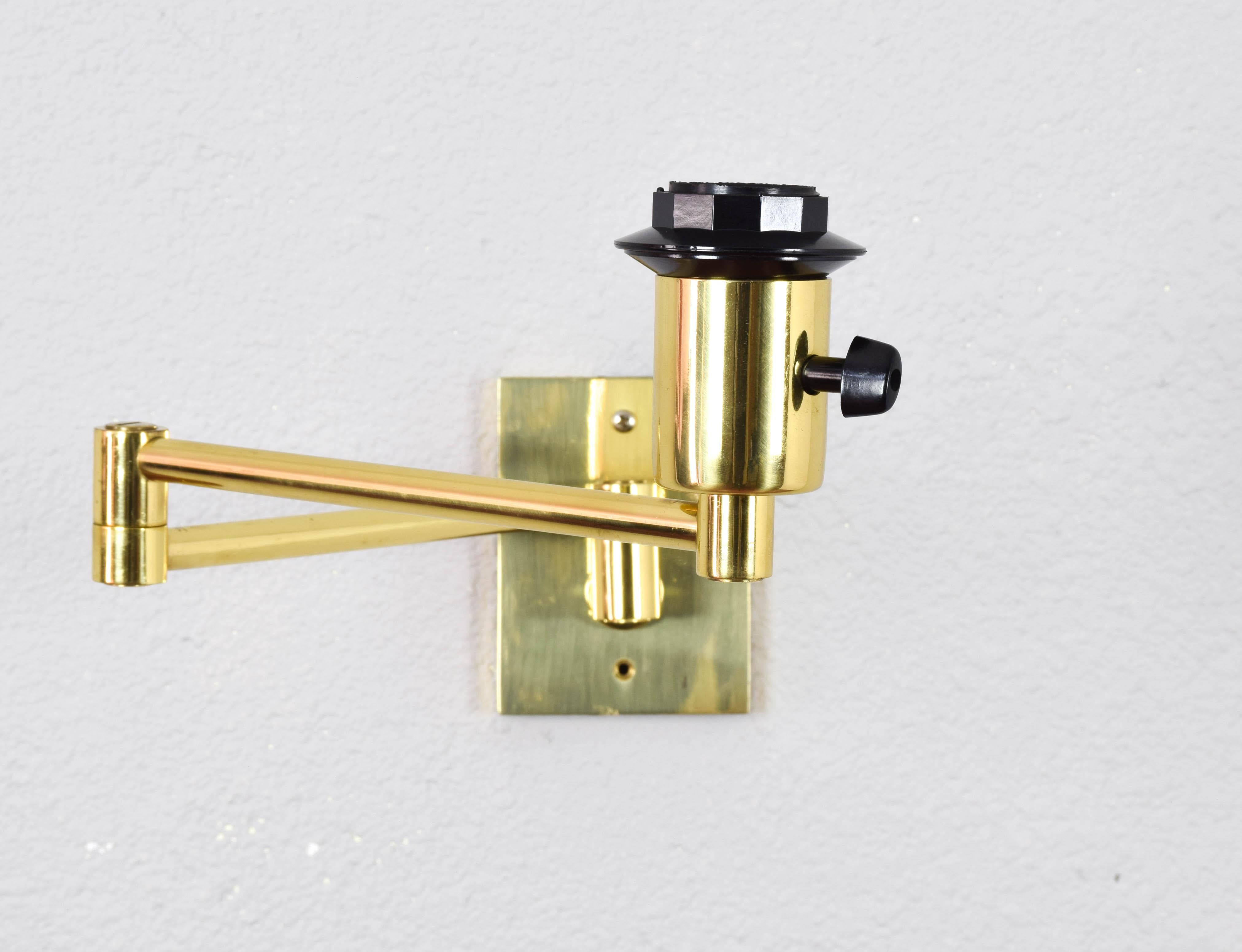 Mid-Century Modern Swing Arm Brass Sconce by George W. Hansen for Metalarte 1