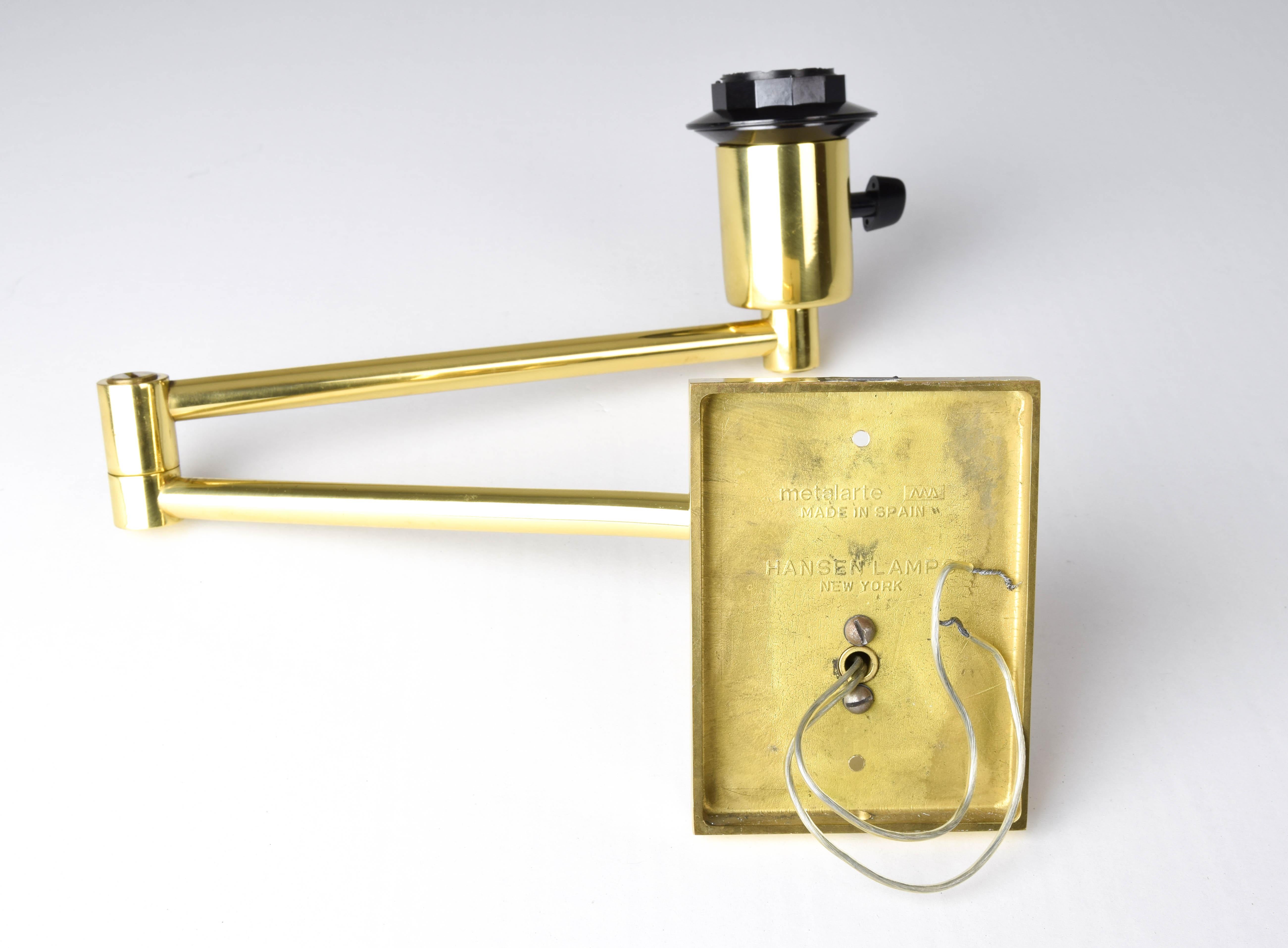 Mid-Century Modern Swing Arm Brass Sconce by George W. Hansen for Metalarte 3