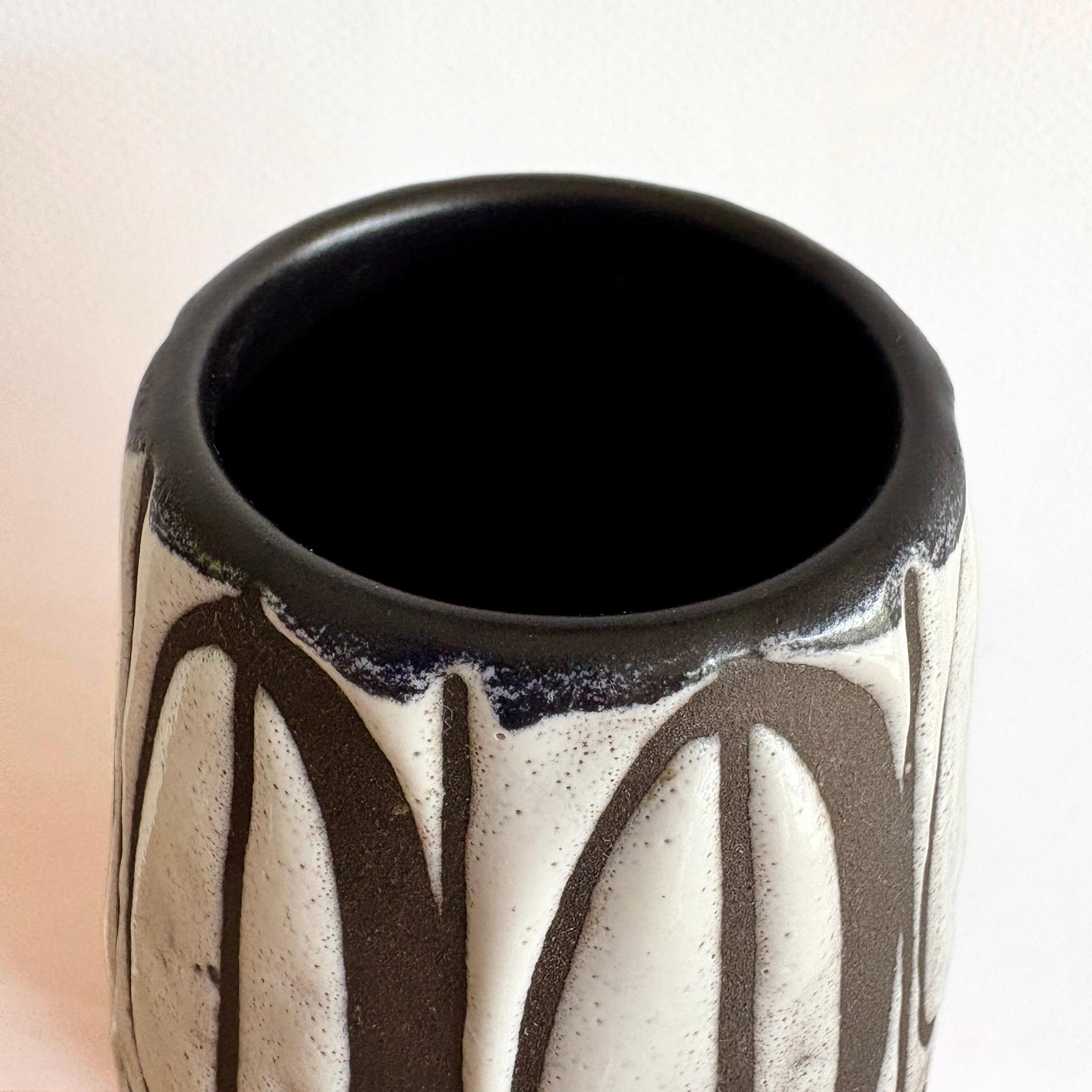 Vaso di terracotta svizzero della metà del secolo scorso di Ziegler Schaffhausen In condizioni discrete in vendita a COLMAR, FR