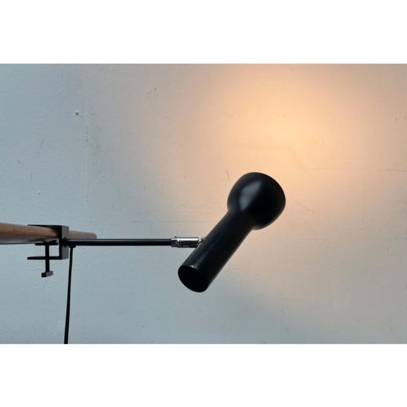 Lámpara de sobremesa de pinza minimalista suiza de mediados de siglo, equipo SLZ, años 60 Moderno de mediados de siglo en venta