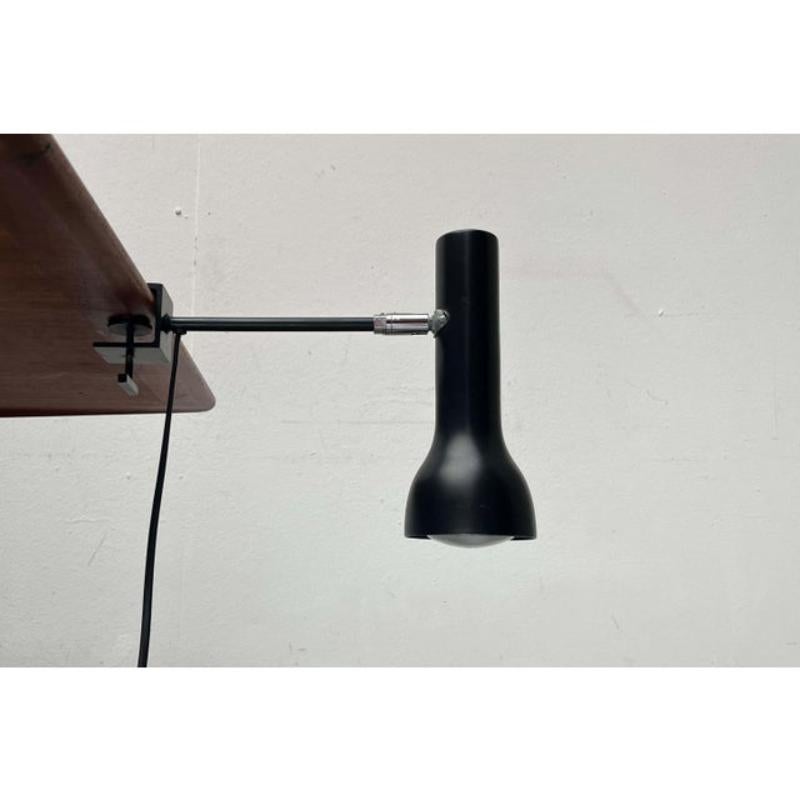 Lámpara de sobremesa de pinza minimalista suiza de mediados de siglo, equipo SLZ, años 60 Metal en venta