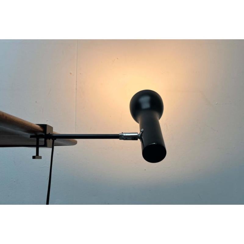 Lámpara de sobremesa de pinza minimalista suiza de mediados de siglo, equipo SLZ, años 60 en venta 1