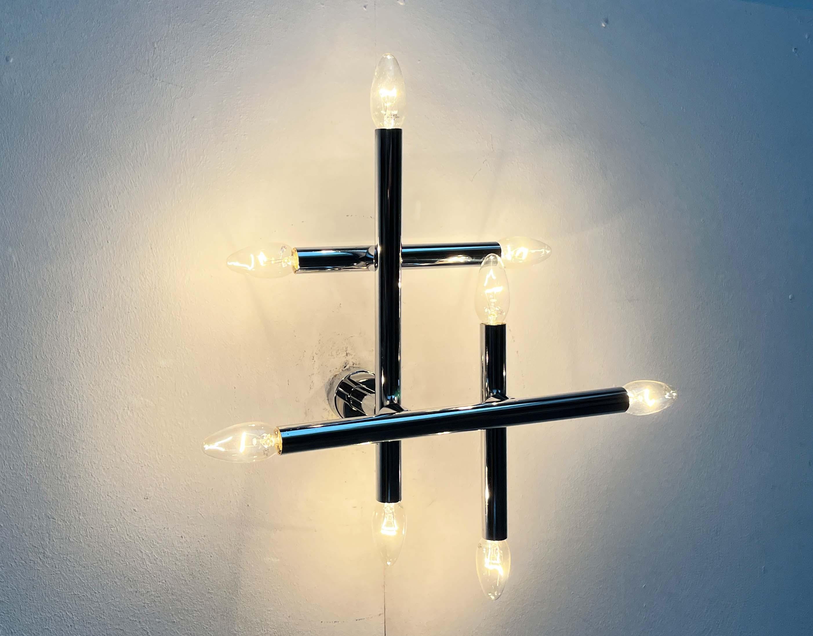 Lámpara de Pared de la Era Espacial Suiza Moderna de Mitad de Siglo de Temde, Suiza Metal en venta