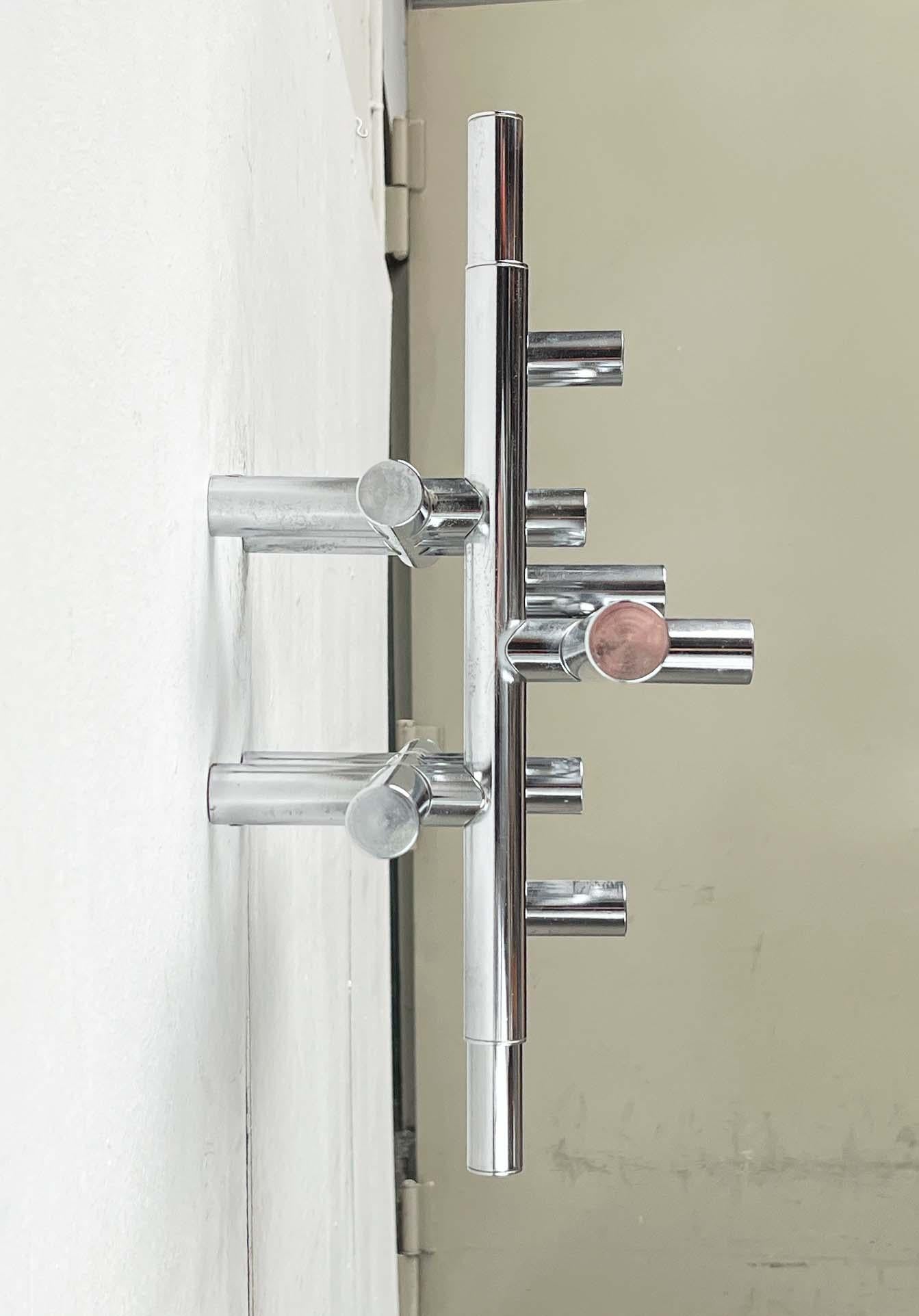 Lámpara de pared o de techo de la Modern Modern Space Age suiza de mediados de siglo de Temde, Suiza en venta 4