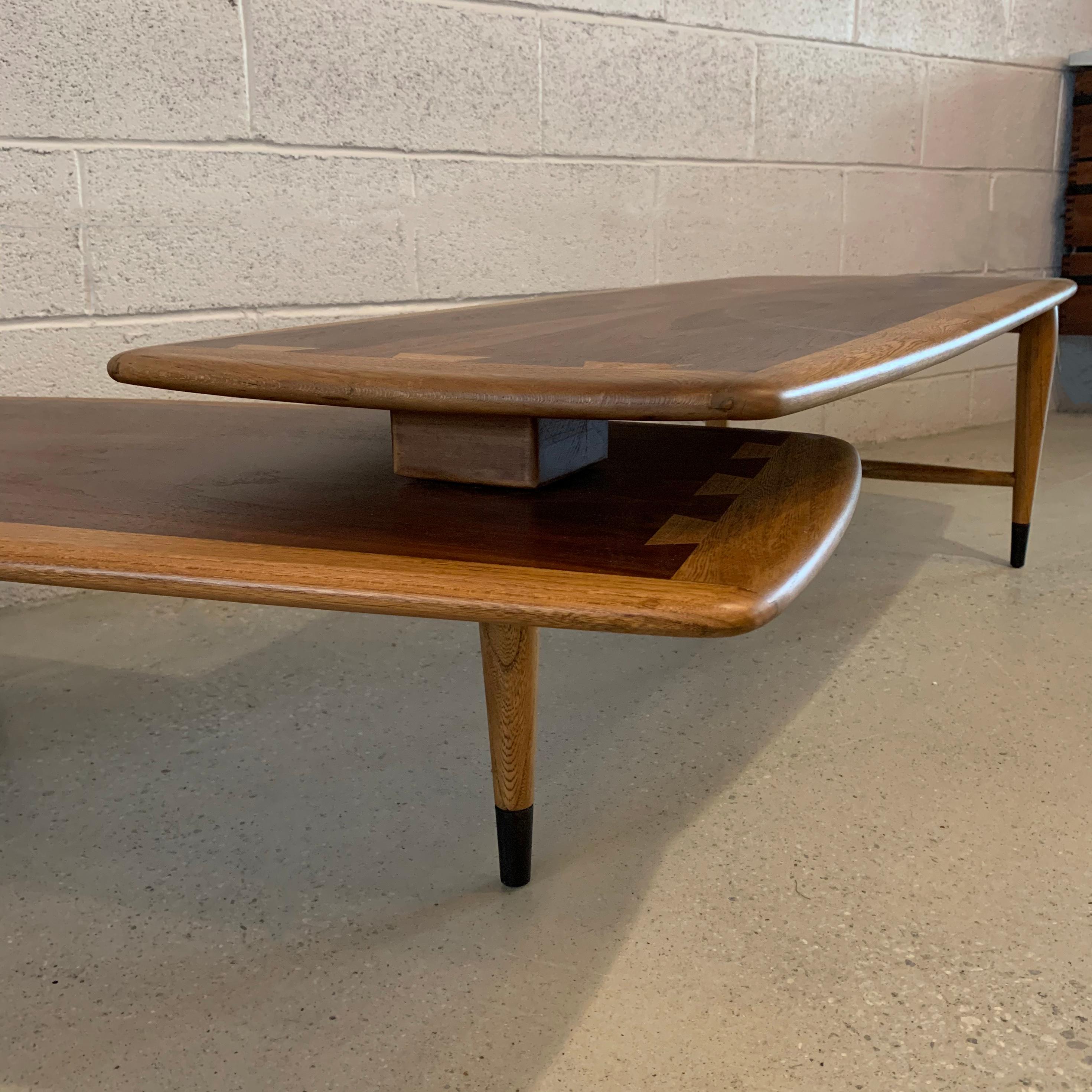 Mid-Century Modern Switchblade Coffee Table by Lane Acclaim 3