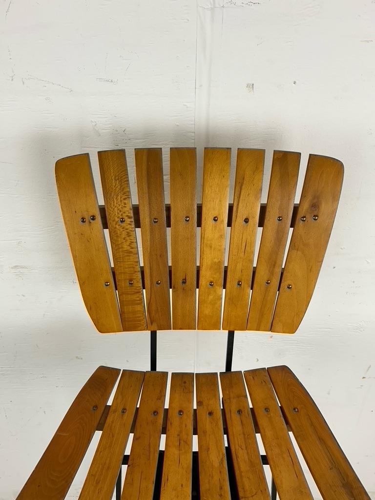 Tabouret de bar pivotant moderne du milieu du siècle dernier dans le style d'Arthur Umanoff en vente 3
