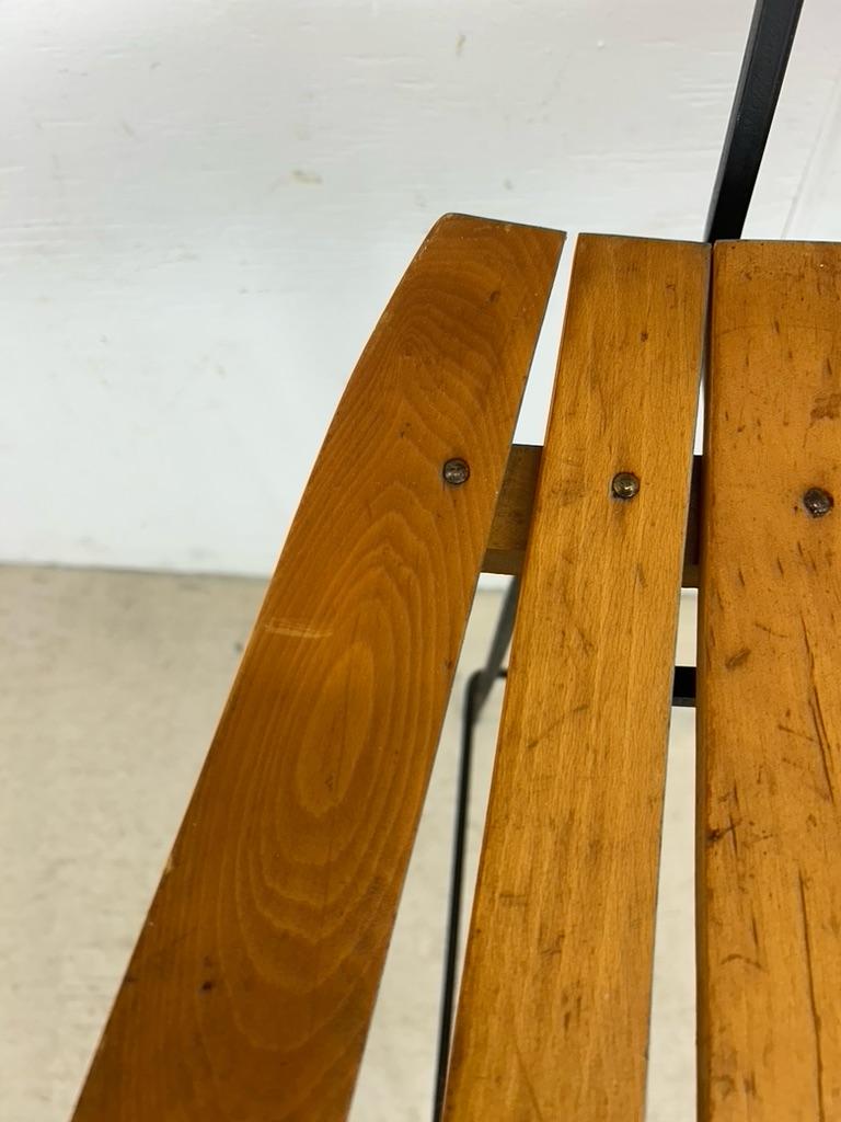 Mid-Century Modern Tabouret de bar pivotant moderne du milieu du siècle dernier dans le style d'Arthur Umanoff en vente