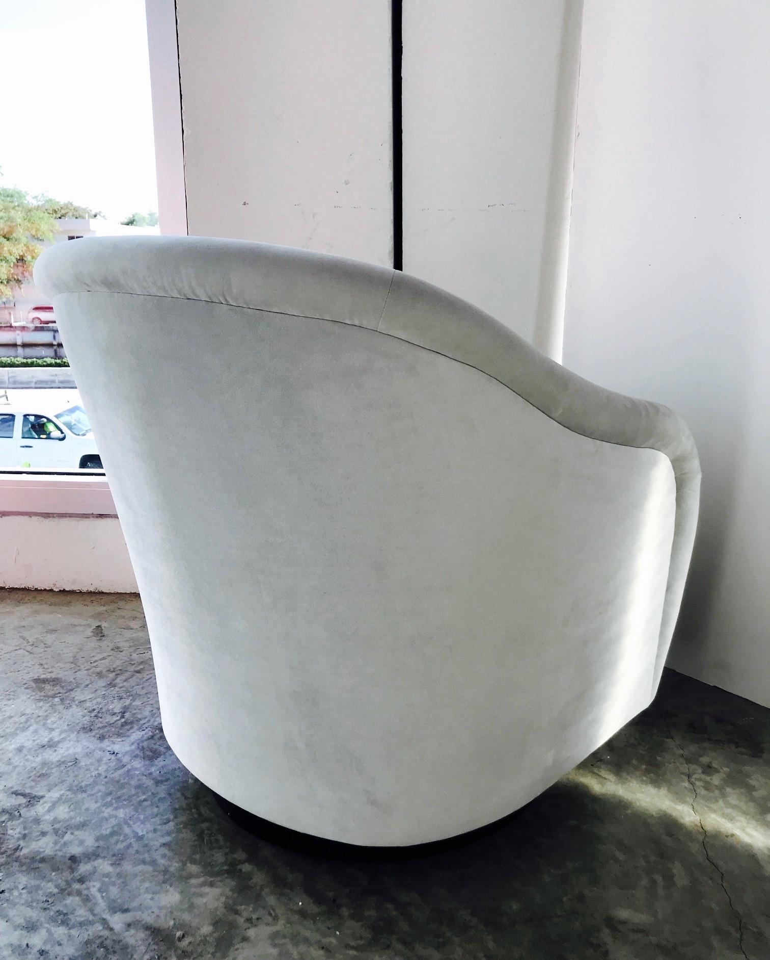 Ebonized Mid-Century Modern Swivel Lounge Chair in Grey Velvet, 1970s