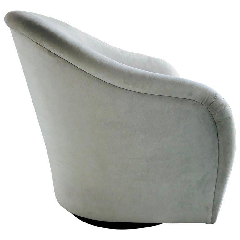 Mid-Century Modern Swivel Lounge Chair in Grey Velvet by Interior Crafts, 1970s 2