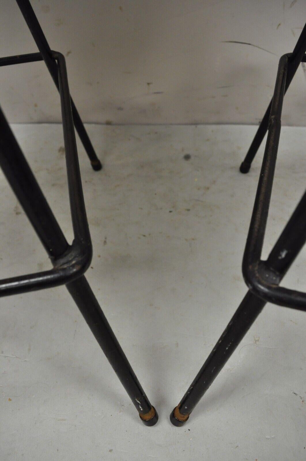 Mid-Century Modern Swivel Seat Arthur Umanoff Style Wrought Iron Stools, a Pair For Sale 4