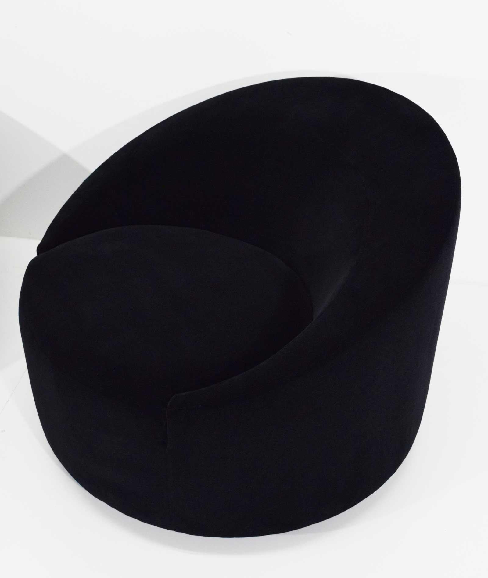 Mid-Century Modern Swivel Tub Chairs in Black Mohair 3