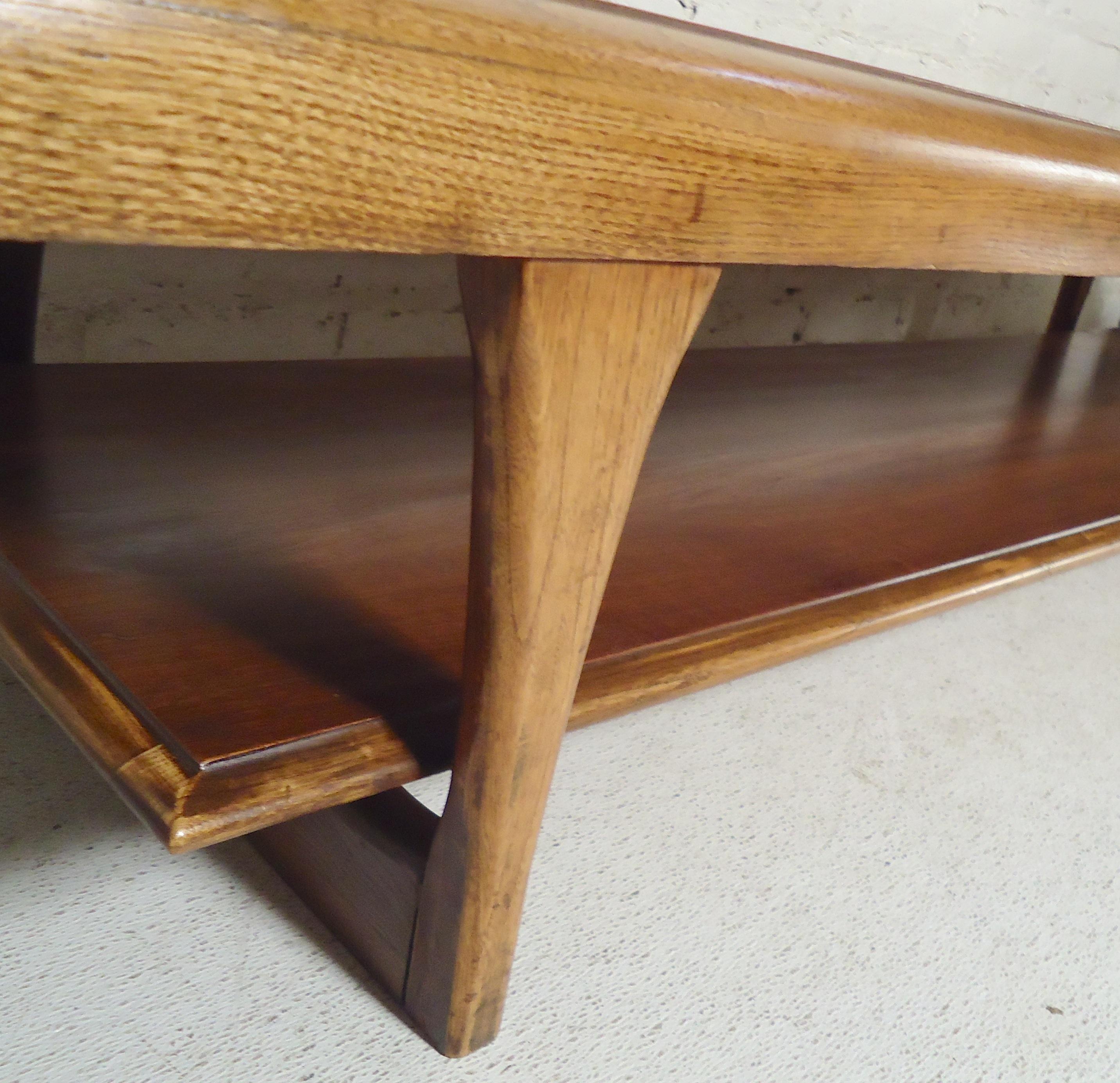 vintage lane coffee table