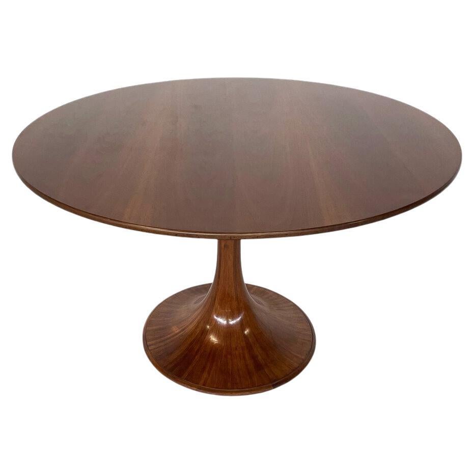 Mid-Century Modern Table "Clessidra" by Luigi Massoni for Mobilia Manufacture