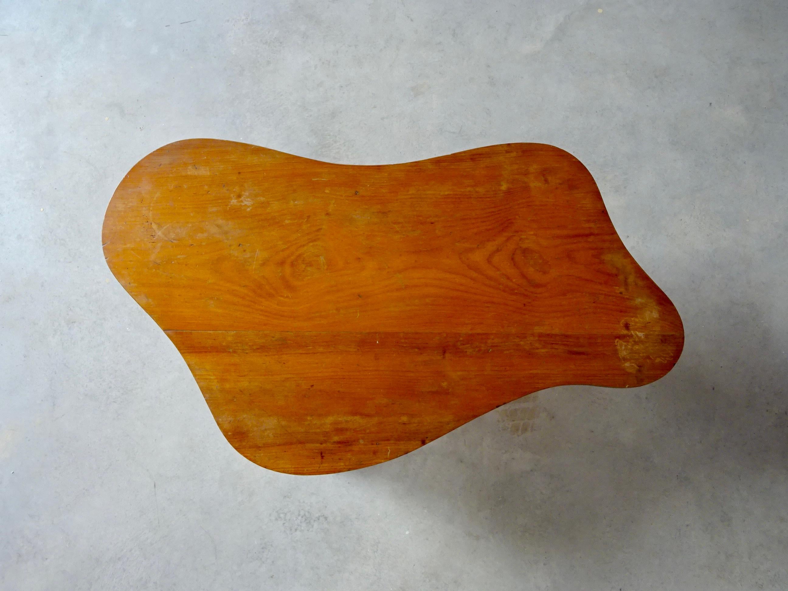 Mid-Century Modern Table Designed by Zanine Caldas, Brazil, 1950s In Good Condition For Sale In Barcelona, ES