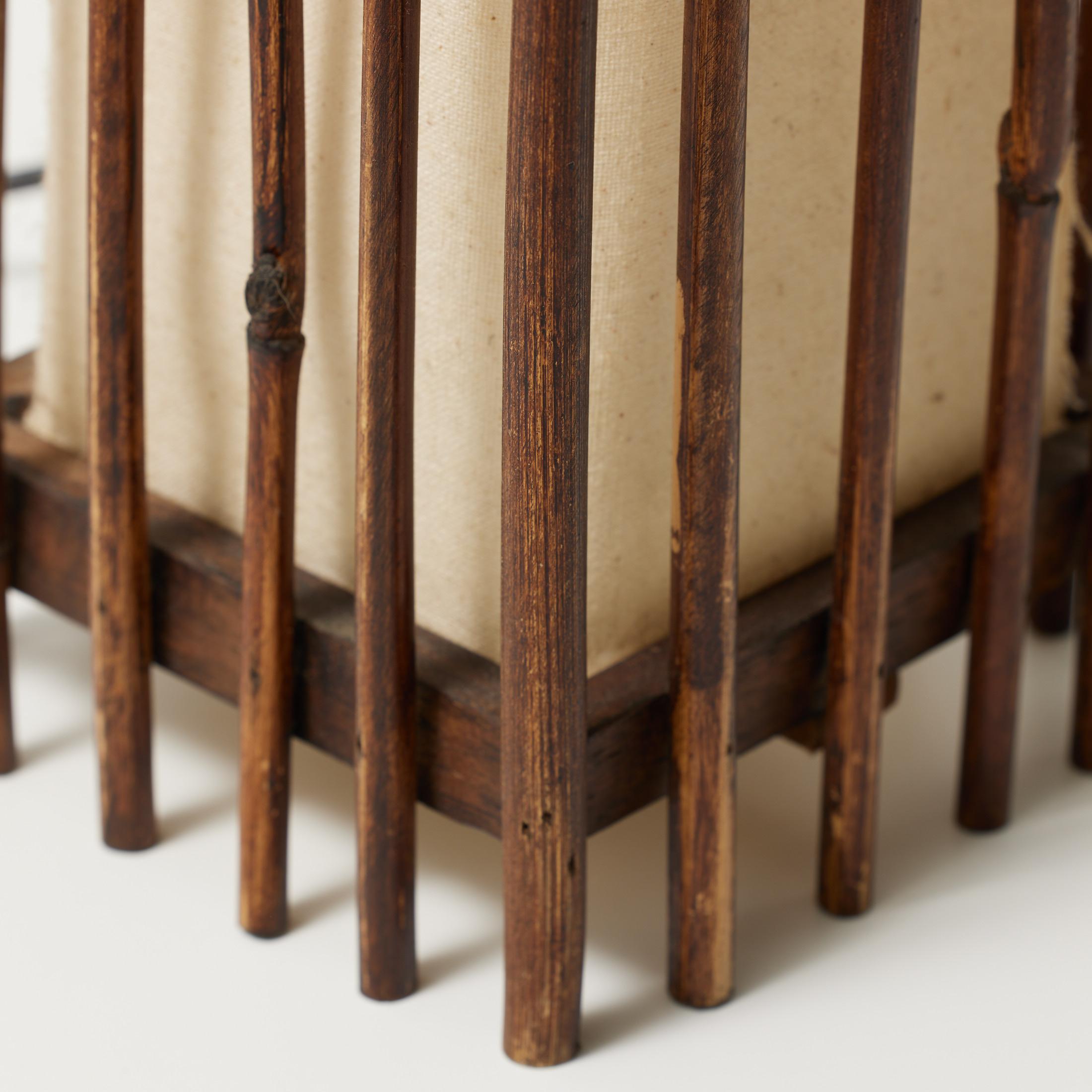 Mid-Century Modern Table Lamp – Bamboo and Linen, Circa 1950 For Sale 6