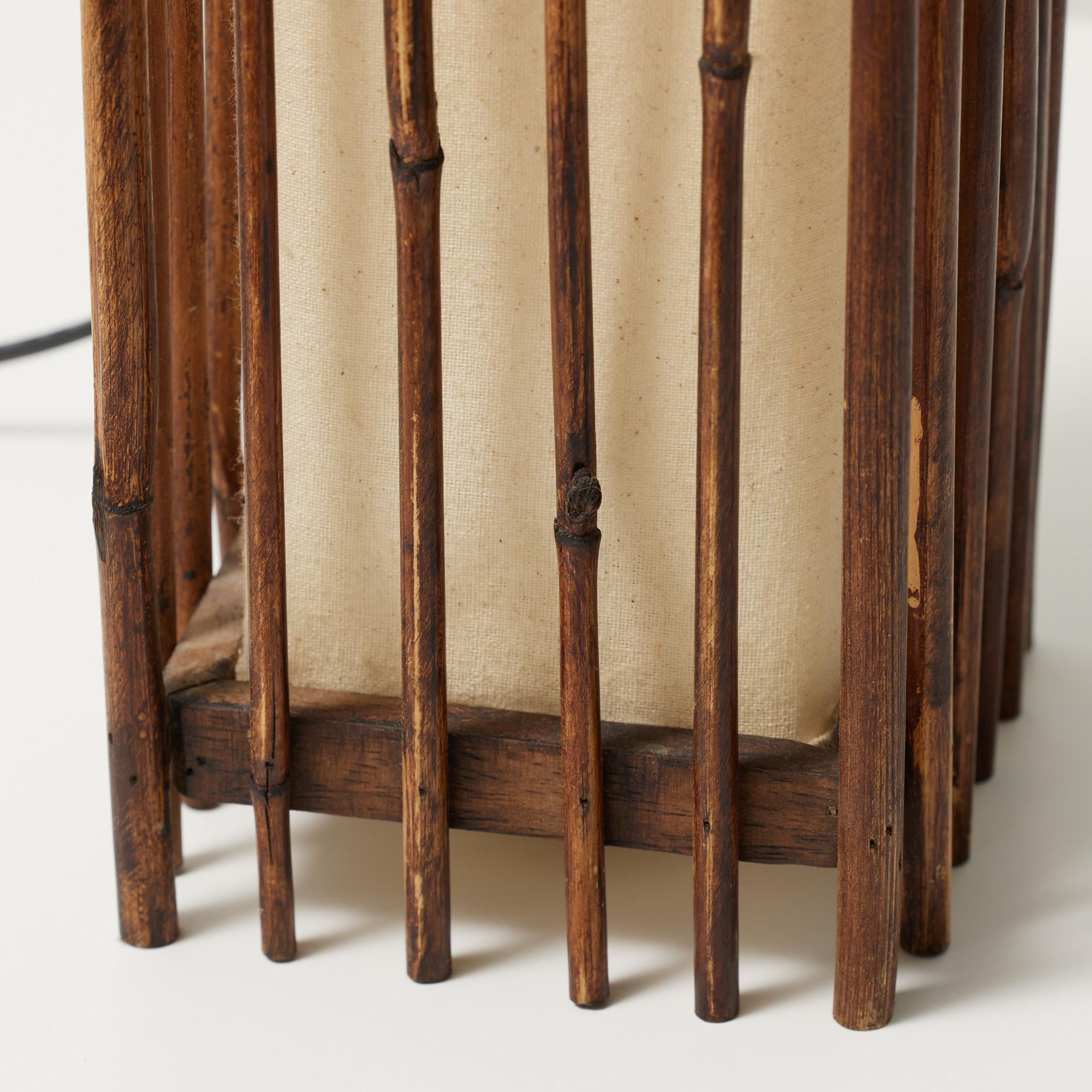 Mid-Century Modern Table Lamp – Bamboo and Linen, Circa 1950 For Sale 3