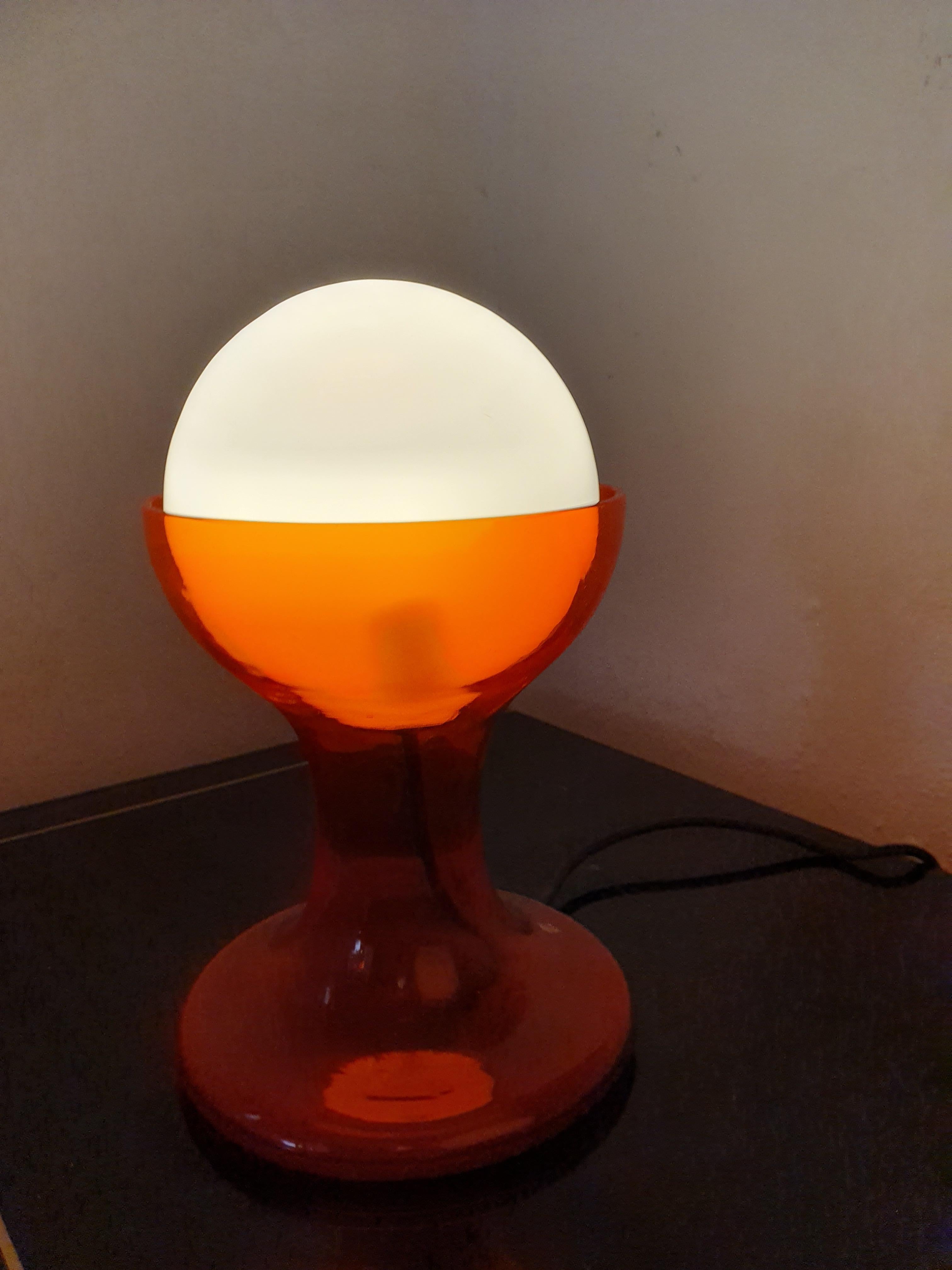 Italian Mid-Century Modern LT216 Table Lamp by Carlo Nason for Mazzega, 1970 For Sale