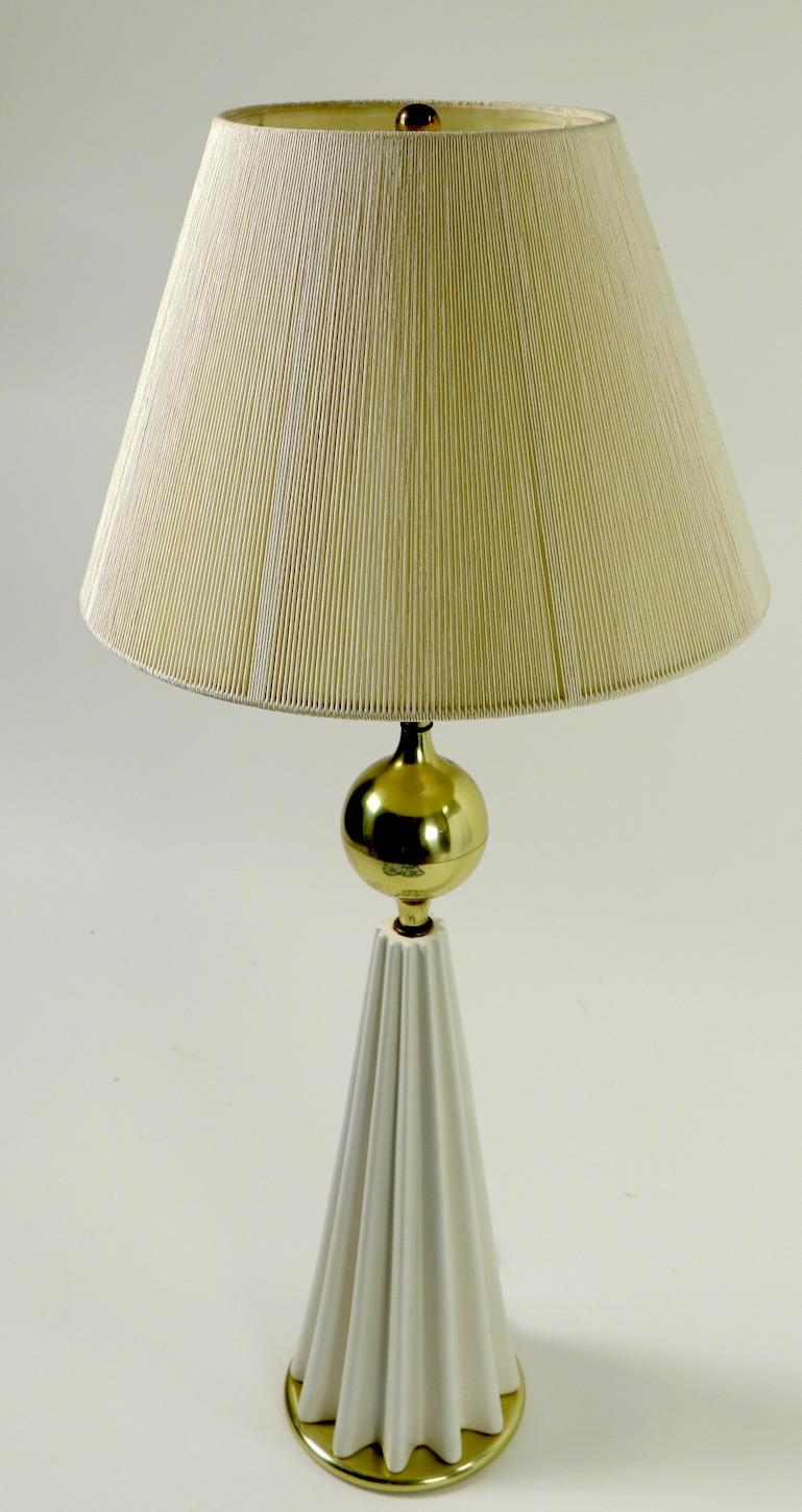 Mid-Century Modern Table Lamp by Gerald Thurston For Sale 3