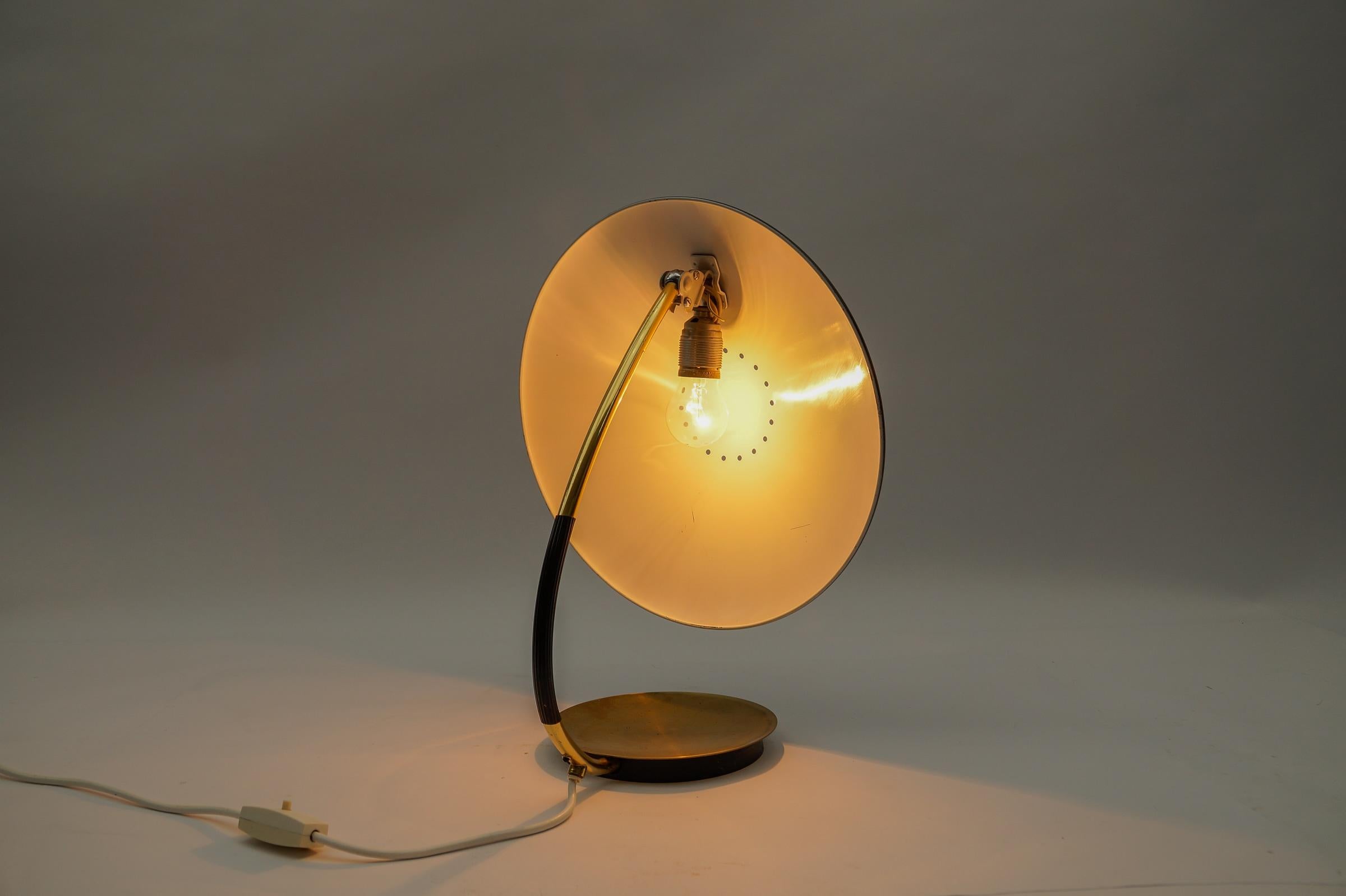 Moderne Tischlampe aus der Mitte des Jahrhunderts von Kaiser Leuchten, 1950er Jahre, Deutschland im Angebot 11