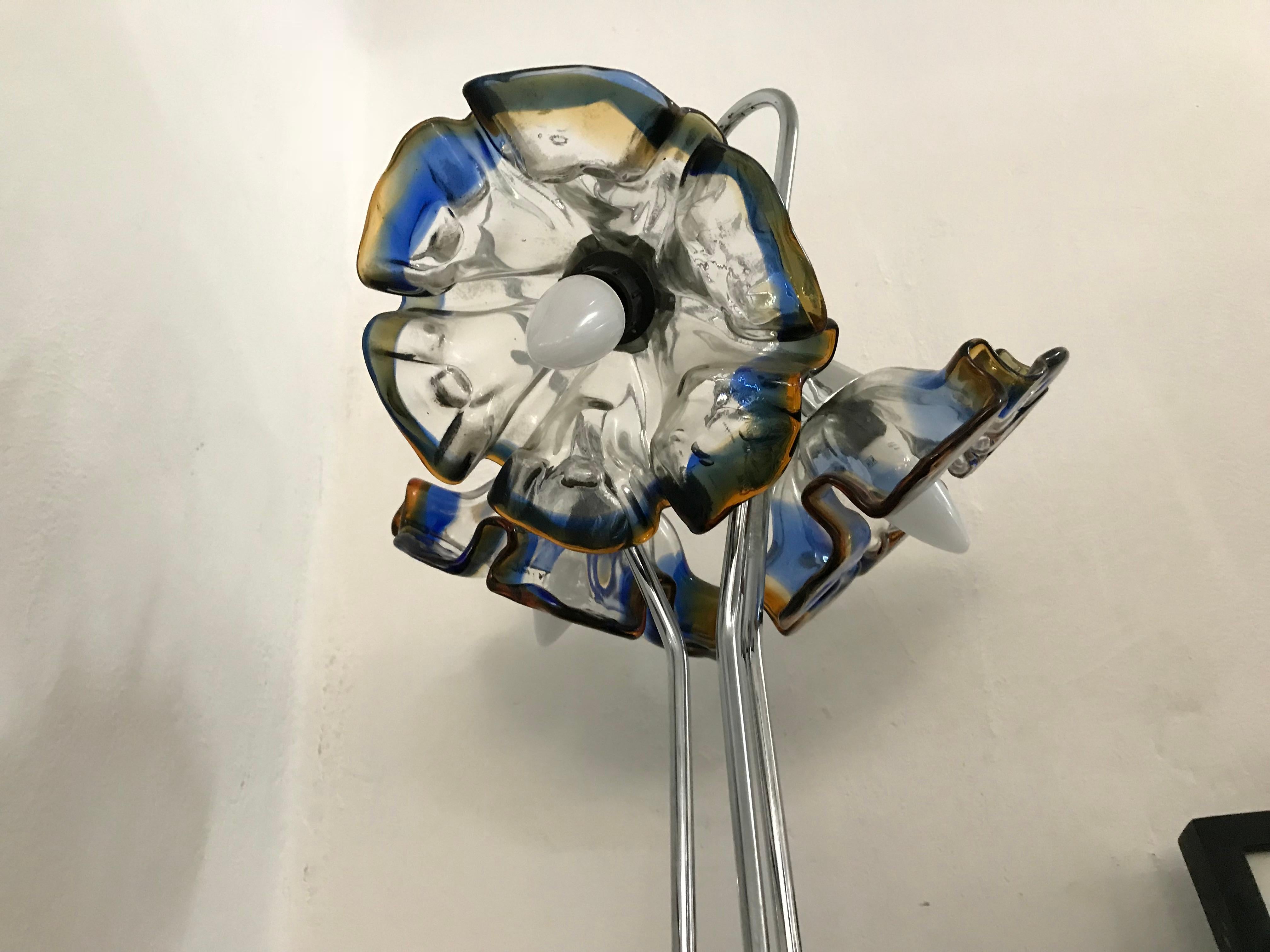 Italian Mid-Century Modern Table Lamp by Mazzega in Murano Glass and Chrome, circa 1970 For Sale