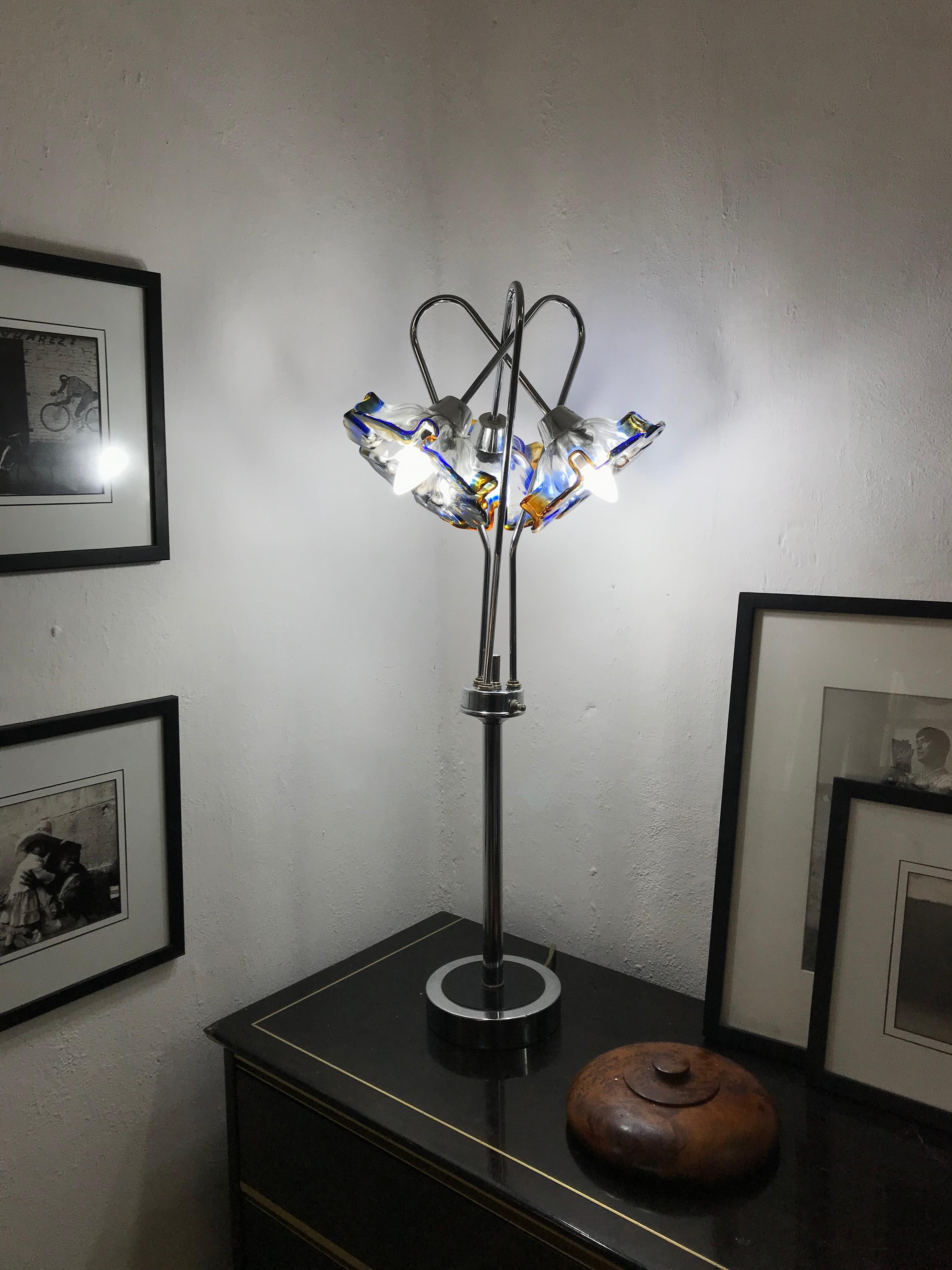 Mid-Century Modern Table Lamp by Mazzega in Murano Glass and Chrome, circa 1970 For Sale 4