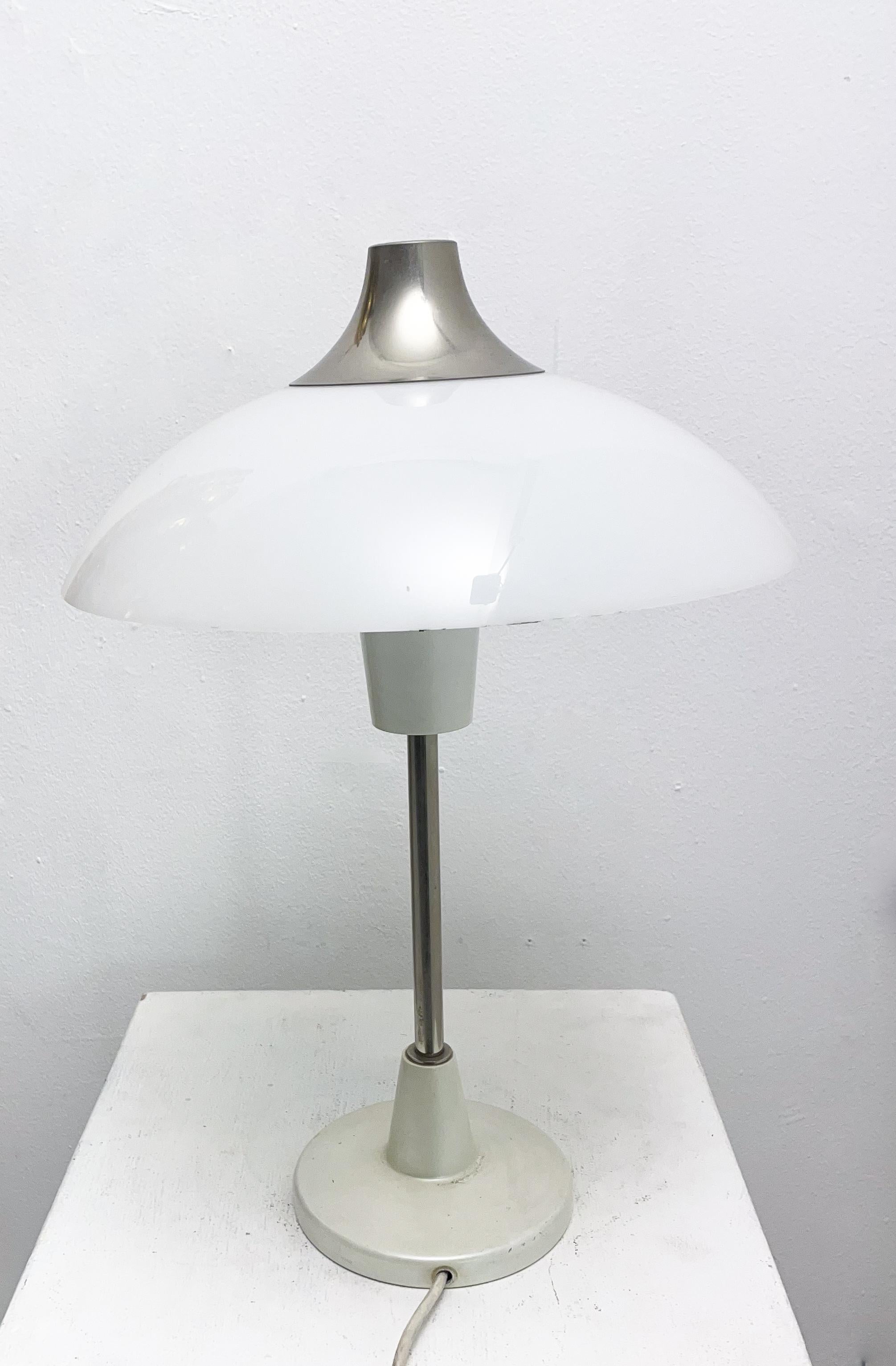 Mid-20th Century Mid-Century Modern Table Lamp by Stilnovo, Italy, 1950s For Sale