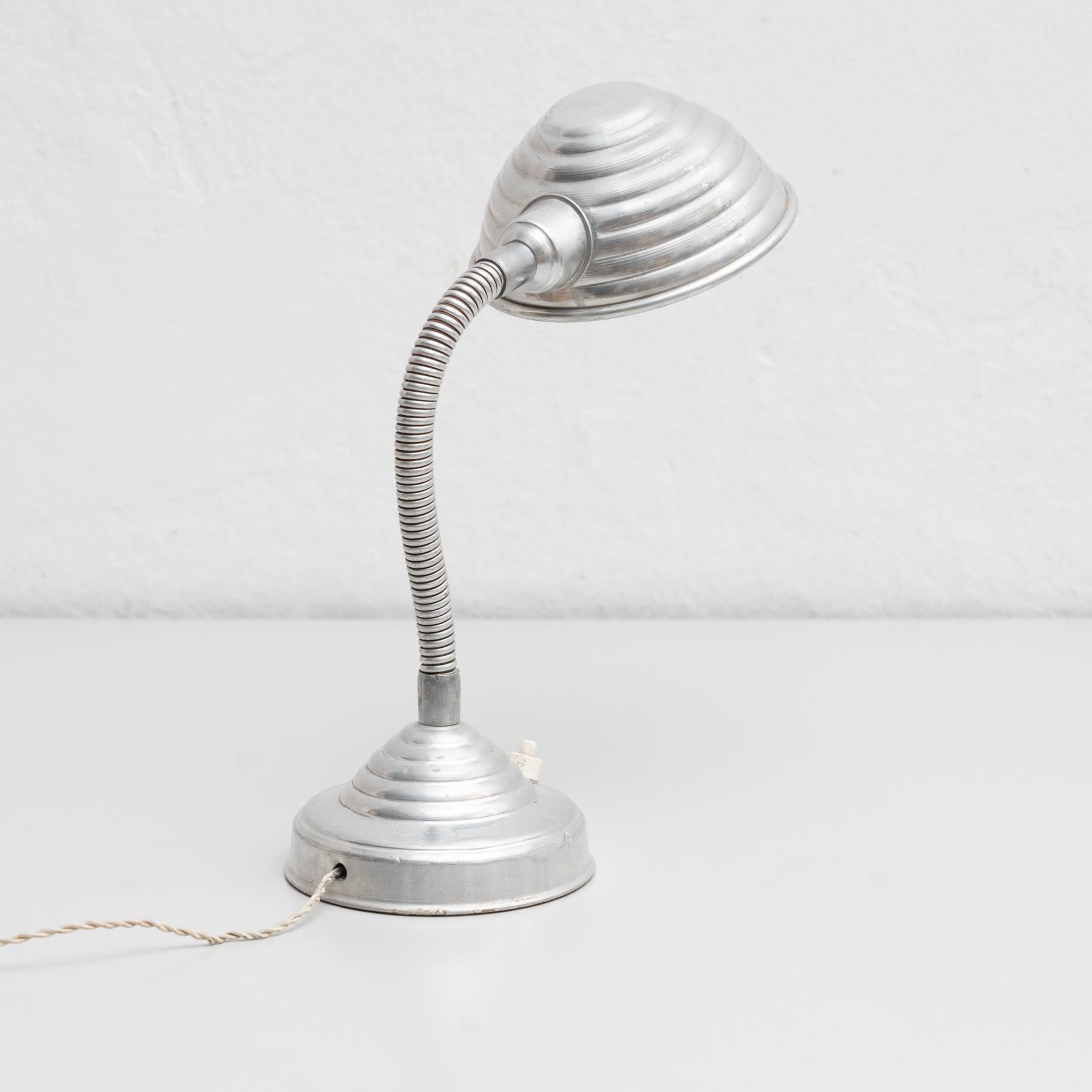 Mid-Century Modern Table Lamp, circa 1960 For Sale 4