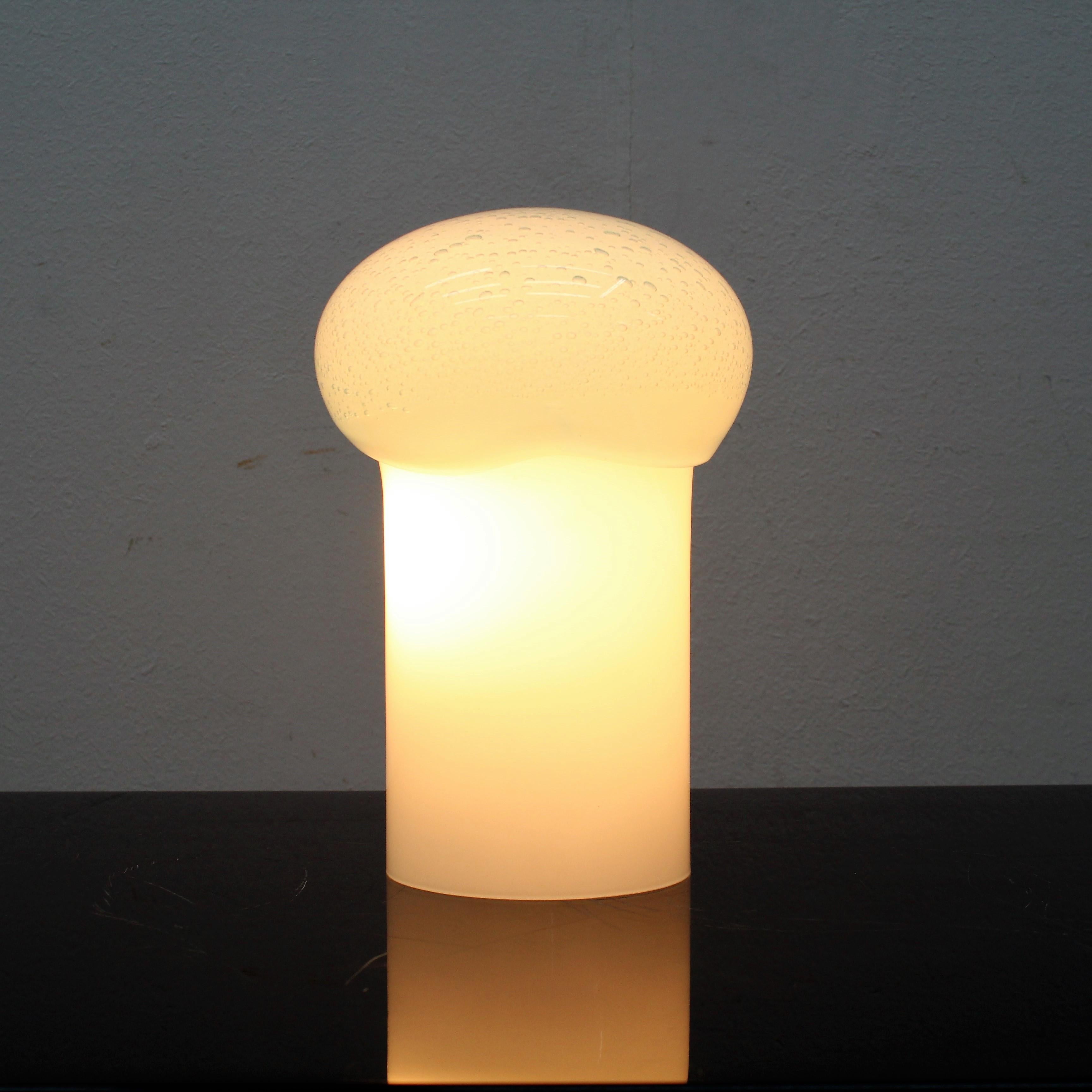 Mid-Century Modern Table Lamp Designed by Carlo Nason for Mazzega, Murano Glass 4
