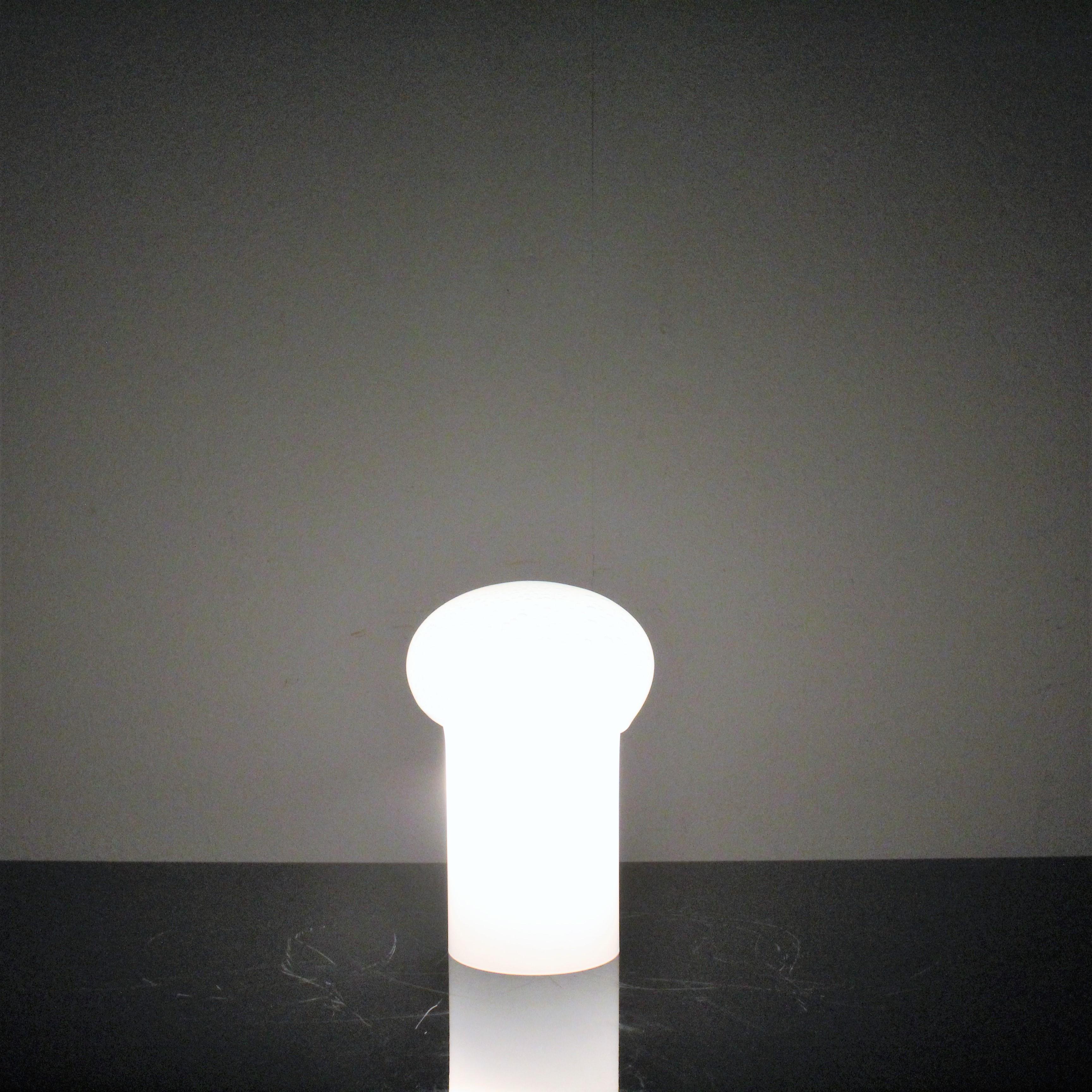 Mid-Century Modern Table Lamp Designed by Carlo Nason for Mazzega, Murano Glass 9