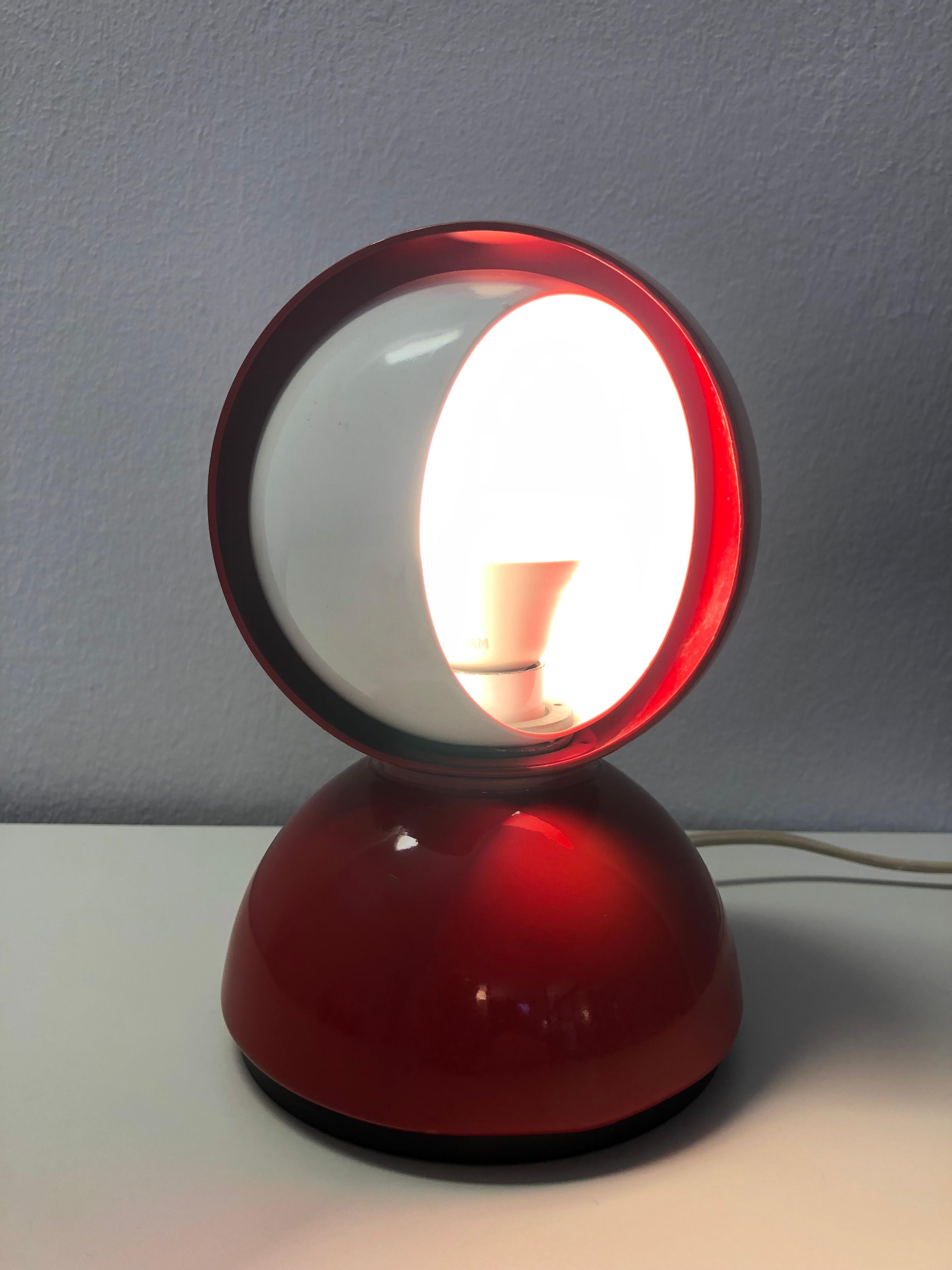 Mid-Century Modern Table Lamp Eclisse by Vico Magistretti for Artemide, 1960s 3