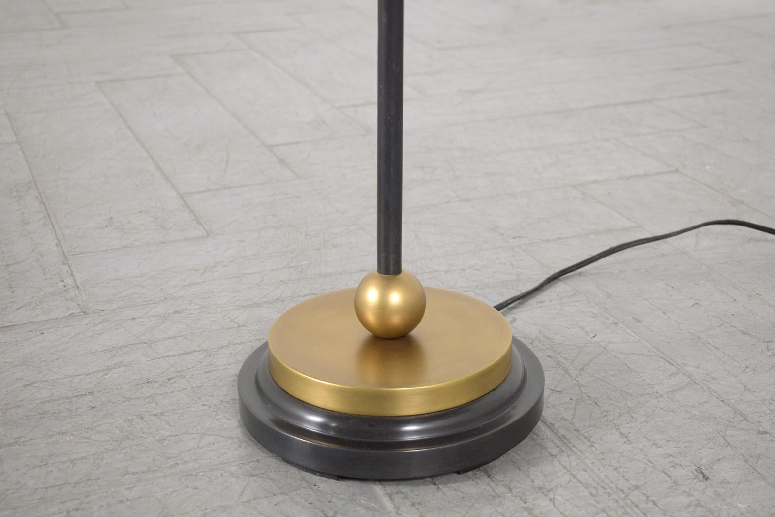 Mid-Century Modern Brass Floor Lamp with Adjustable Dimmer For Sale 4