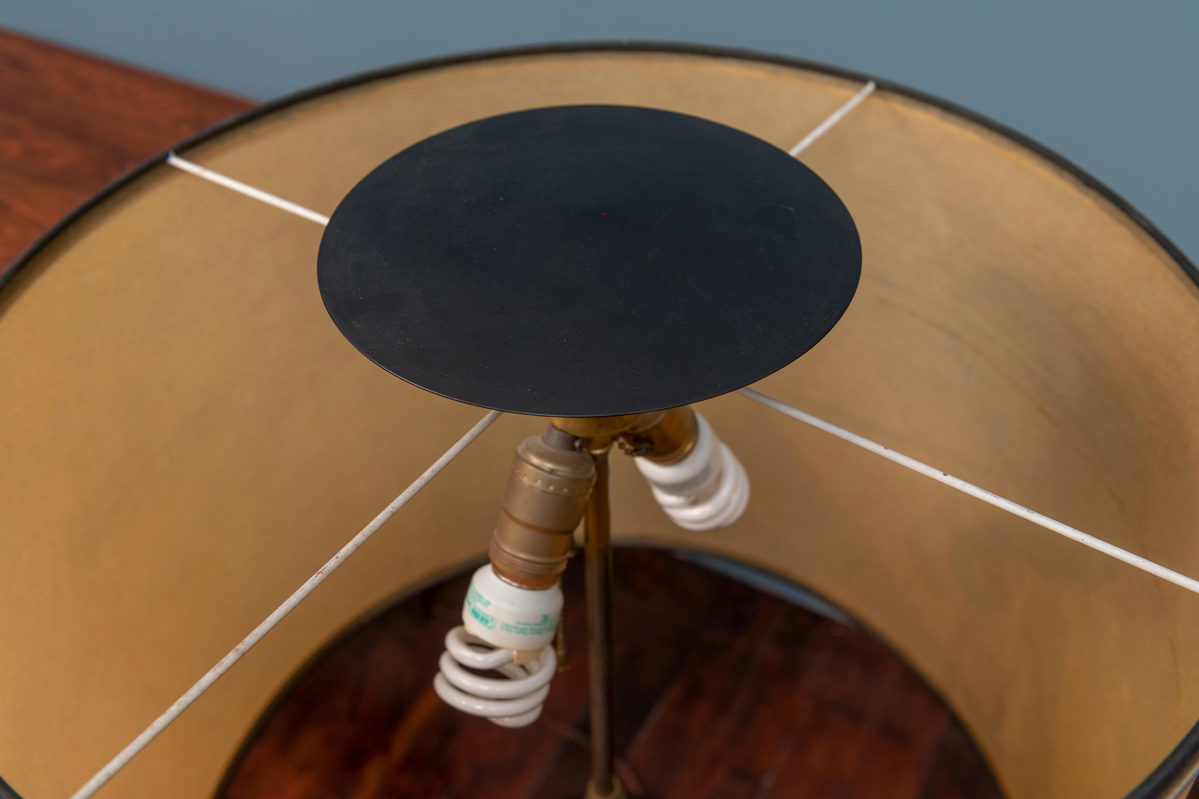 Mid-Century Modern Table Lamp For Sale 2