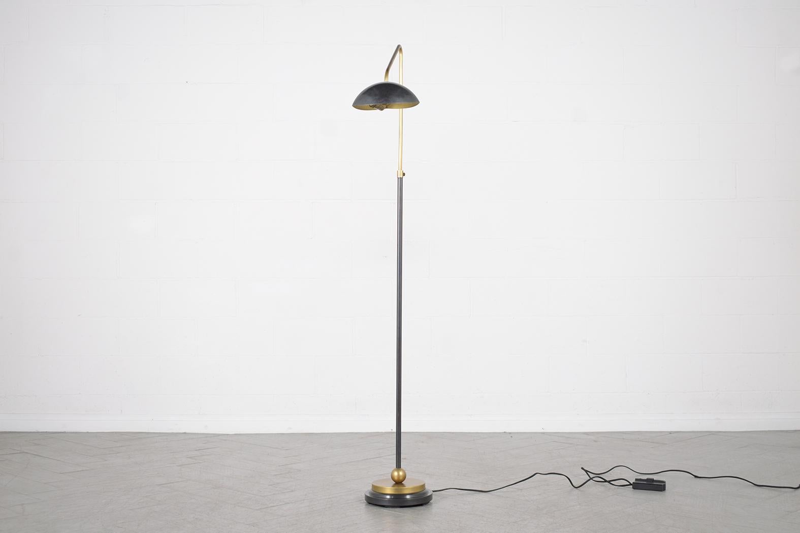 Mid-Century Modern Brass Floor Lamp with Adjustable Dimmer For Sale 2