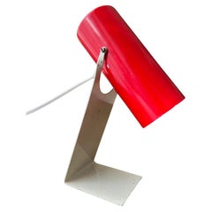 Moderne Tischlampe aus der Mitte der 1970er Jahre, rot und weiß gefärbt