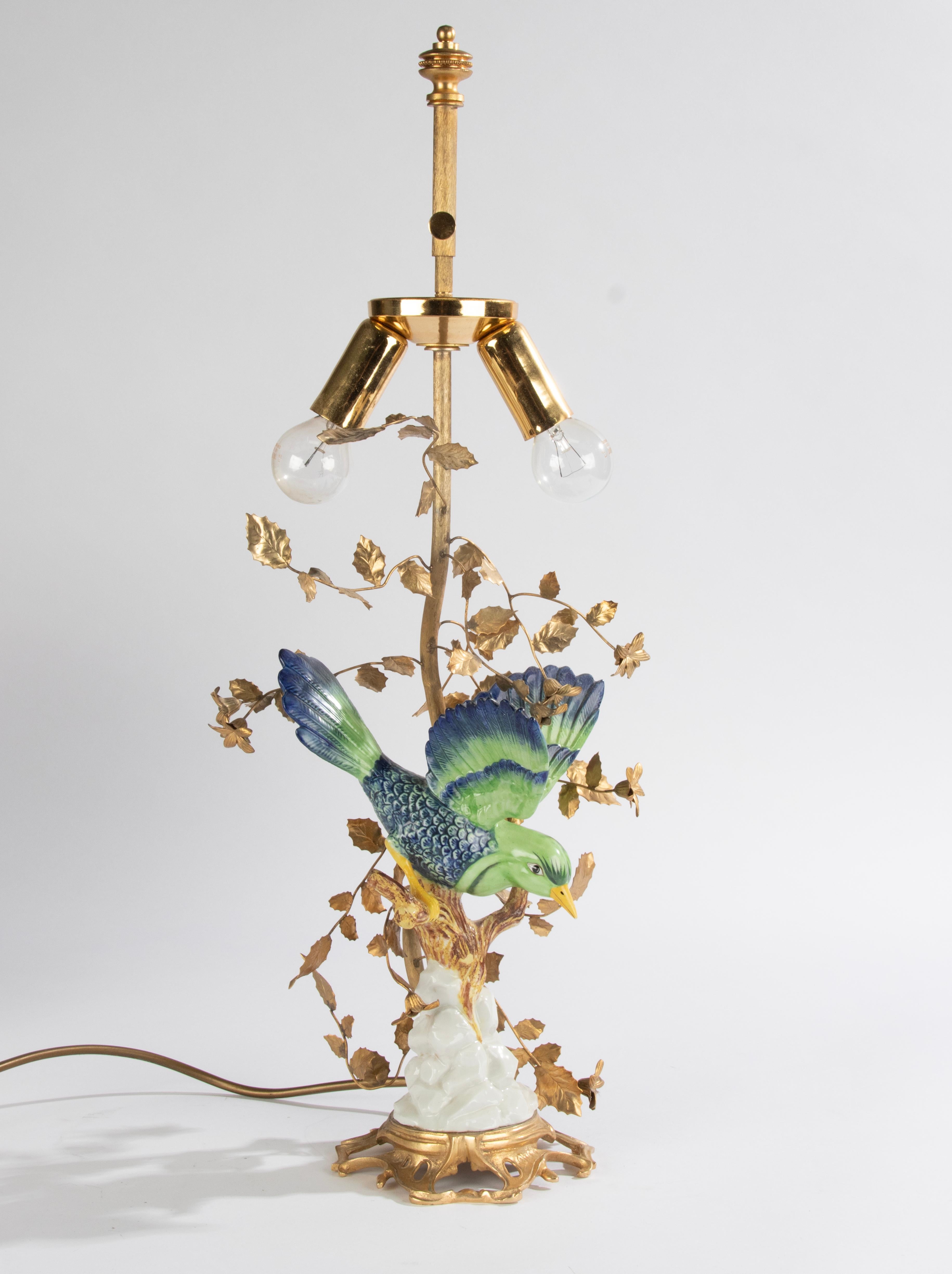 Mid-20th Century Mid-Century Modern Table Lamp - Giulia Mangani - Sèvres Style Porcelain Bird  For Sale