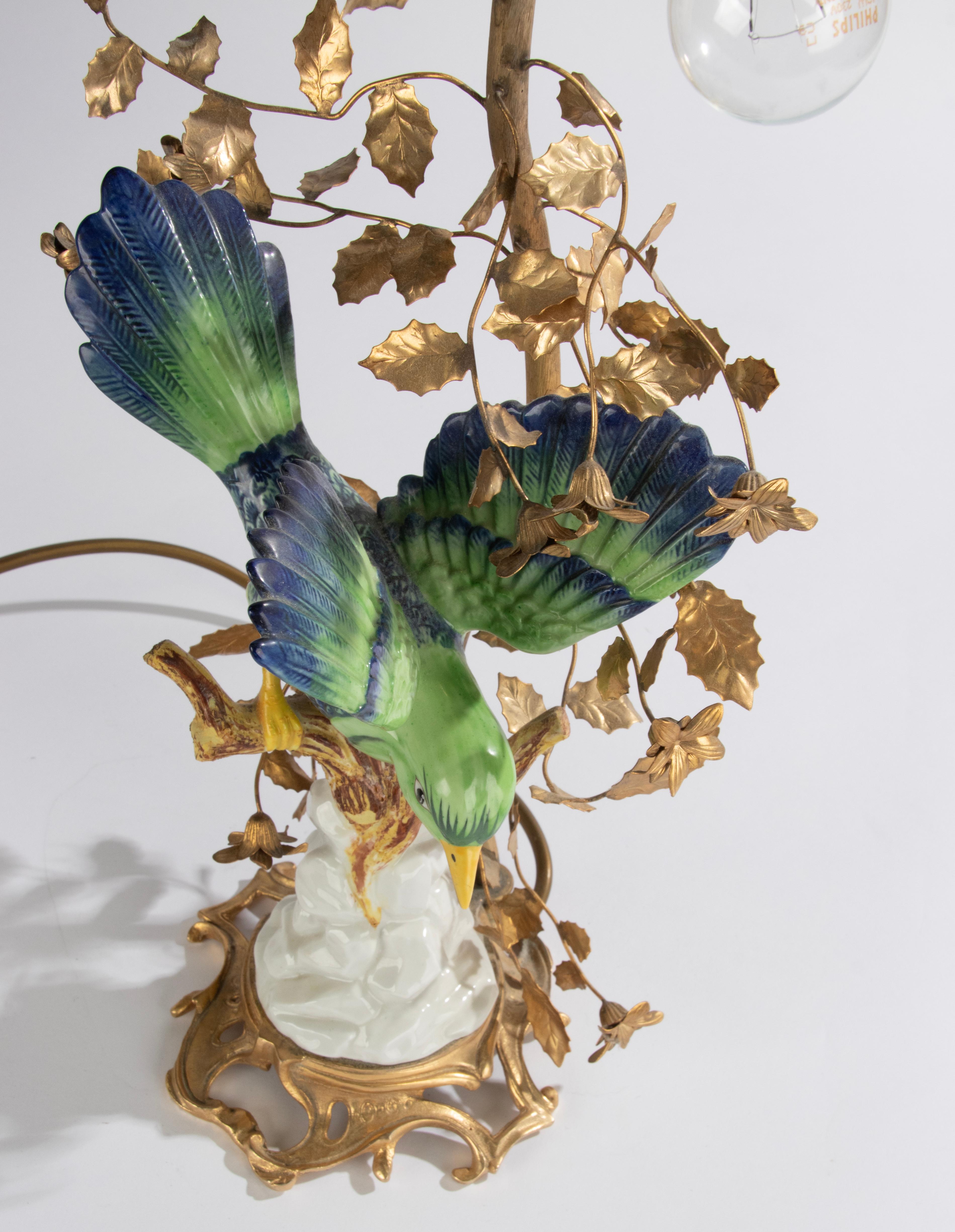Mid-Century Modern Tischlampe - Giulia Mangani - Sèvres Stil Porzellan Vogel  im Angebot 1