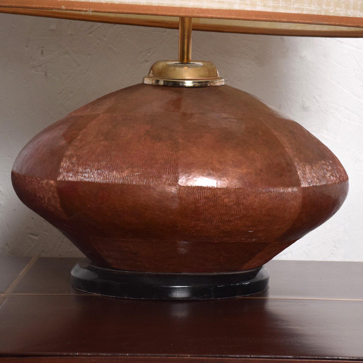 Mid-Century Modern Table Lamp in Copper and Brass In Good Condition In Chula Vista, CA