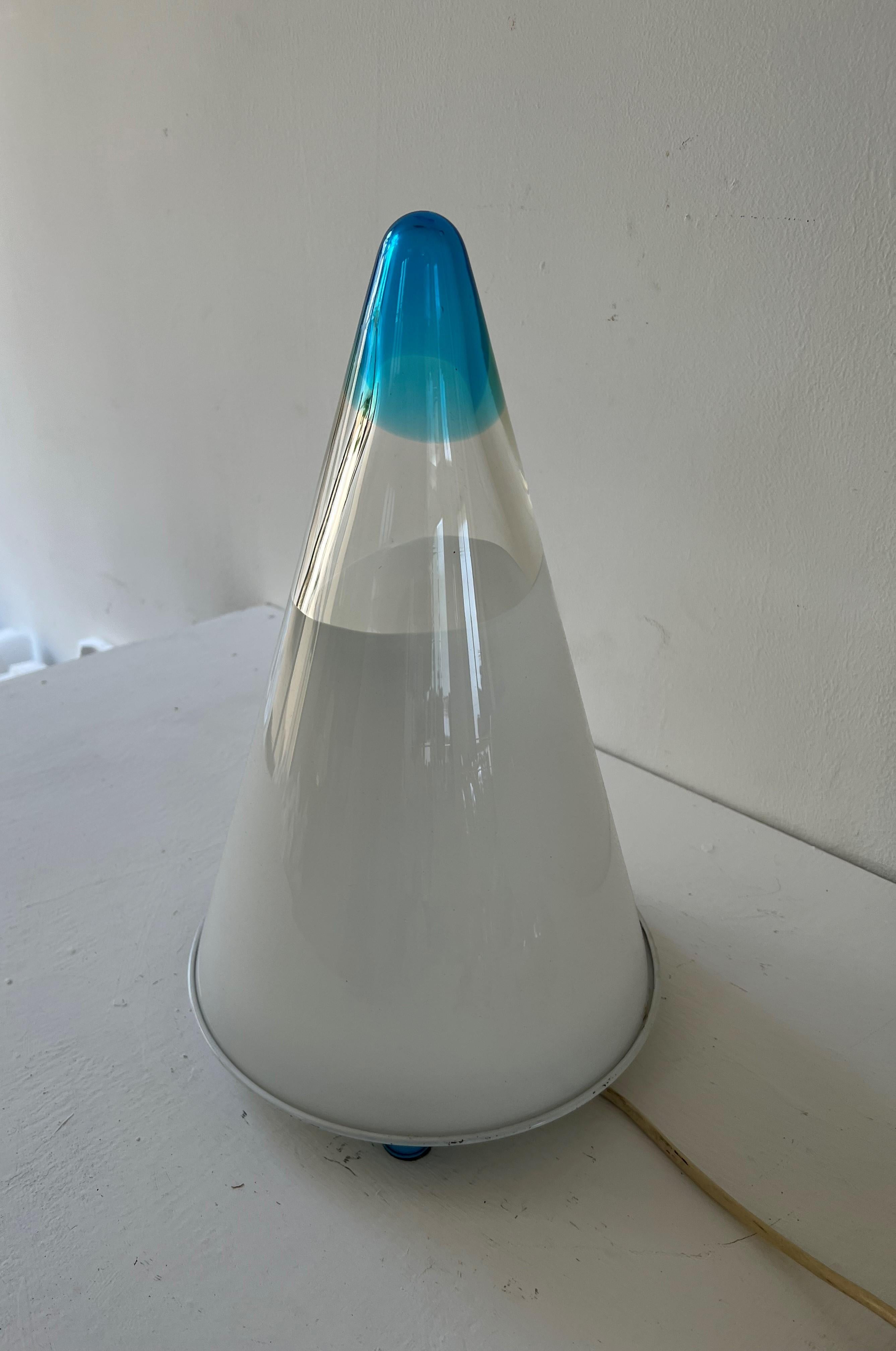 Mid-Century Modern Table Lamp in Murano Glass, Italy, circa 1970 In Good Condition For Sale In Merida, Yucatan