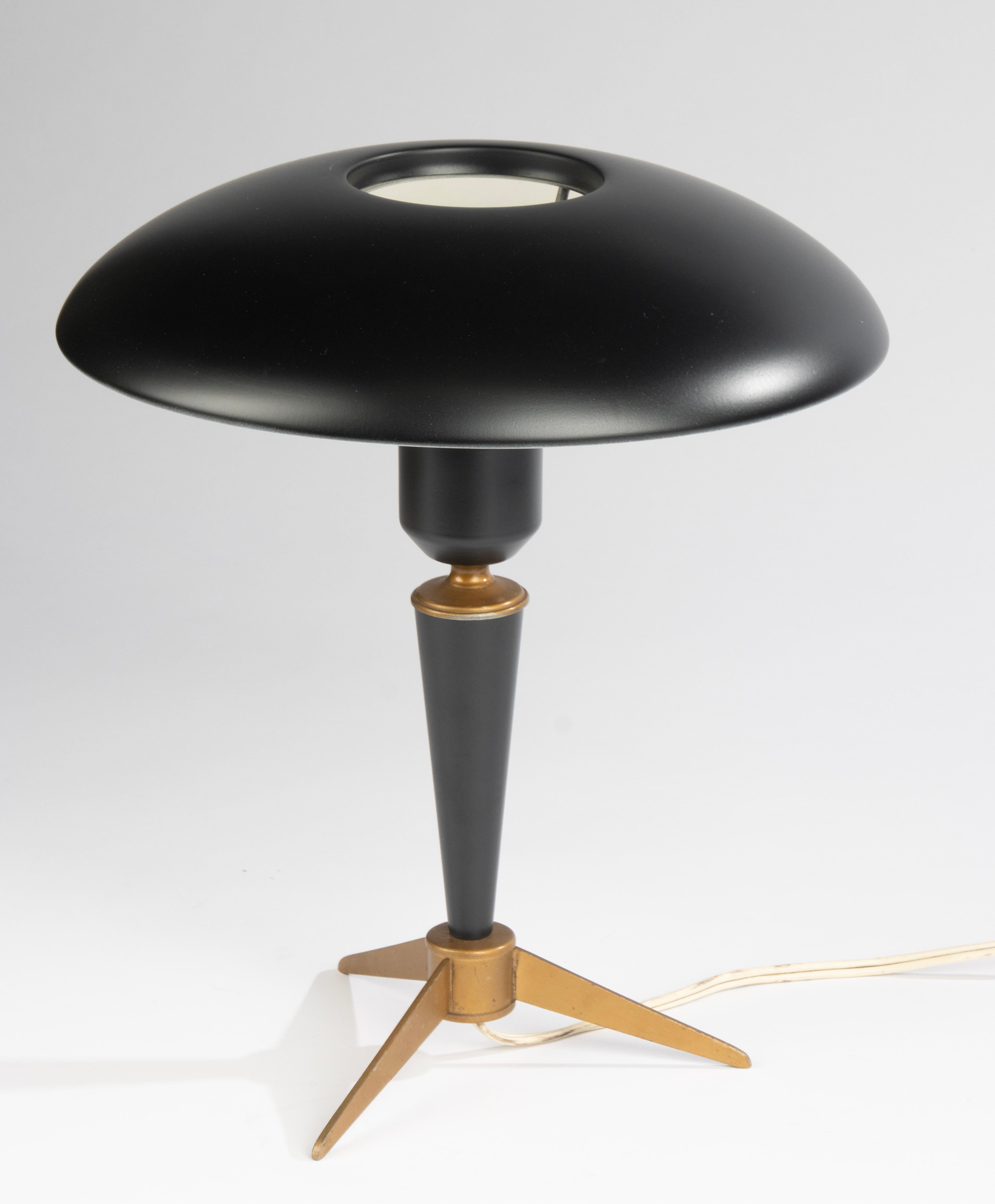 Lampe de Table Moderne du Milieu du Siècle - Louis Kalff pour Philips - Modèle Bijou en vente 4