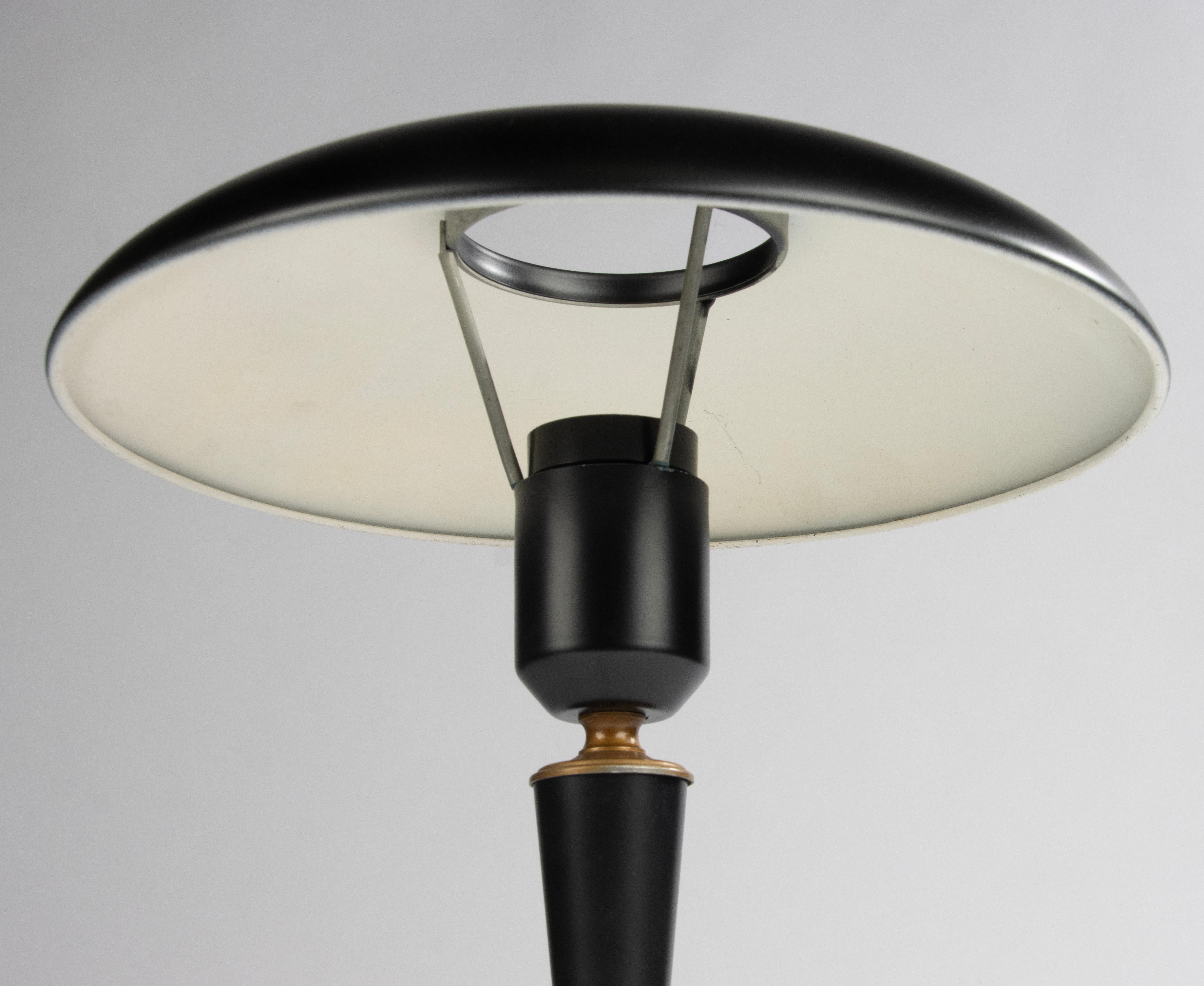 Milieu du XXe siècle Lampe de Table Moderne du Milieu du Siècle - Louis Kalff pour Philips - Modèle Bijou en vente