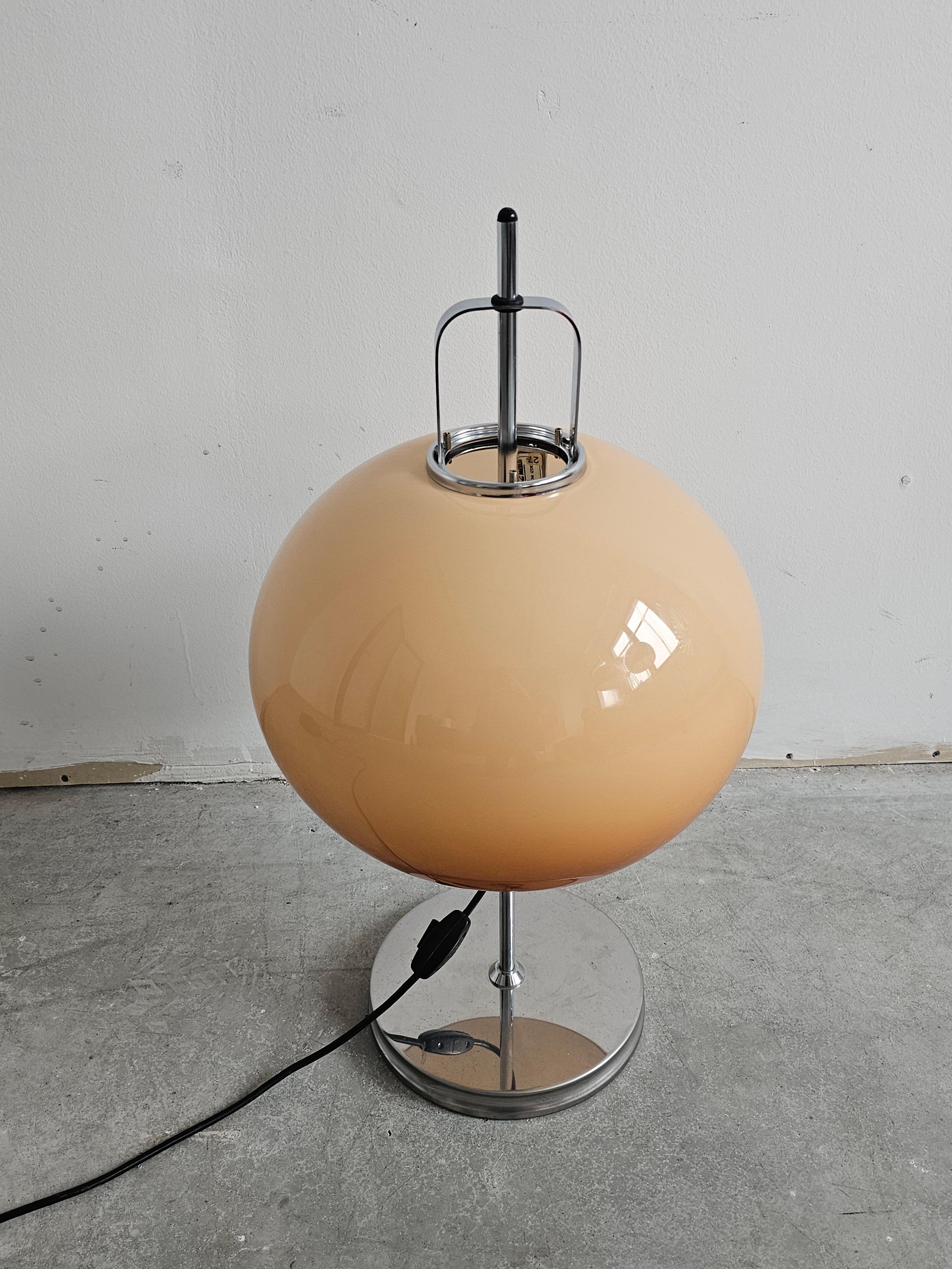 Mid Century Modern Table Lamp 