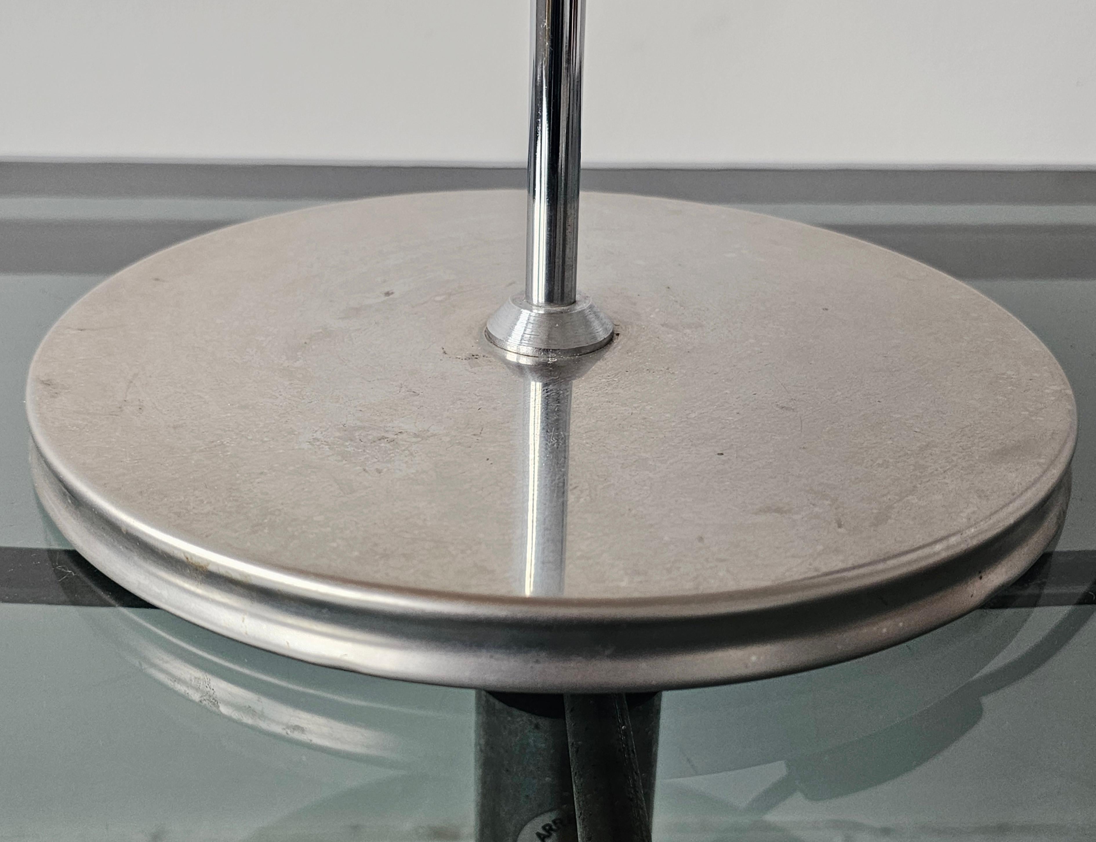 Moderne Tischlampe „Lucerna“, entworfen von Harvey Guzzini, Mid-Century Modern 2