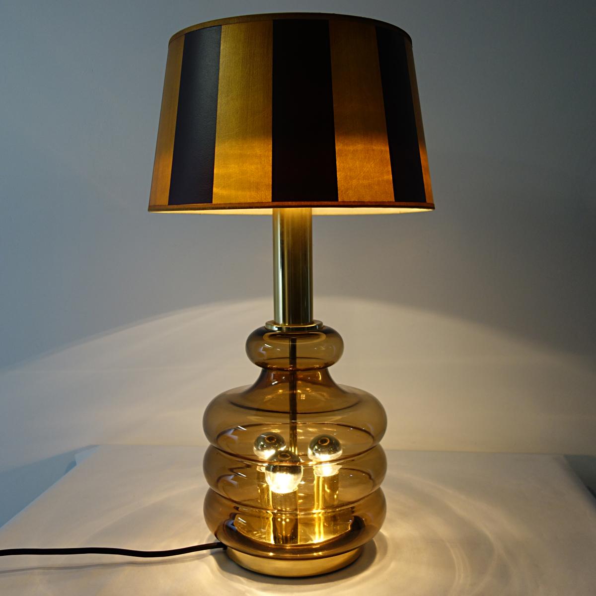 20th Century Mid-Century Modern Table Lamp Made of Smoked Glass by Doria Leuchten For Sale