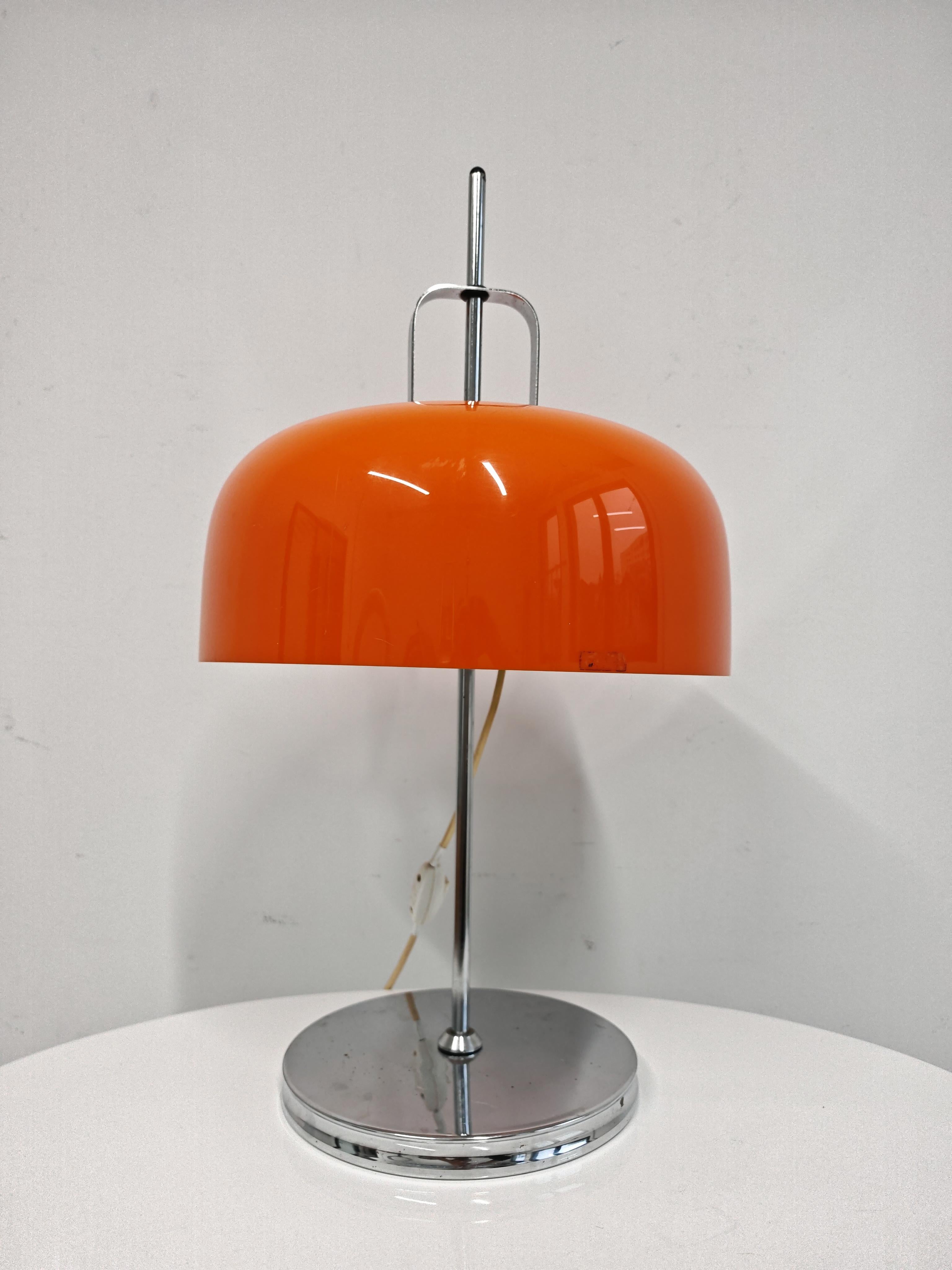 Lámpara de sobremesa Mid Century Modern 